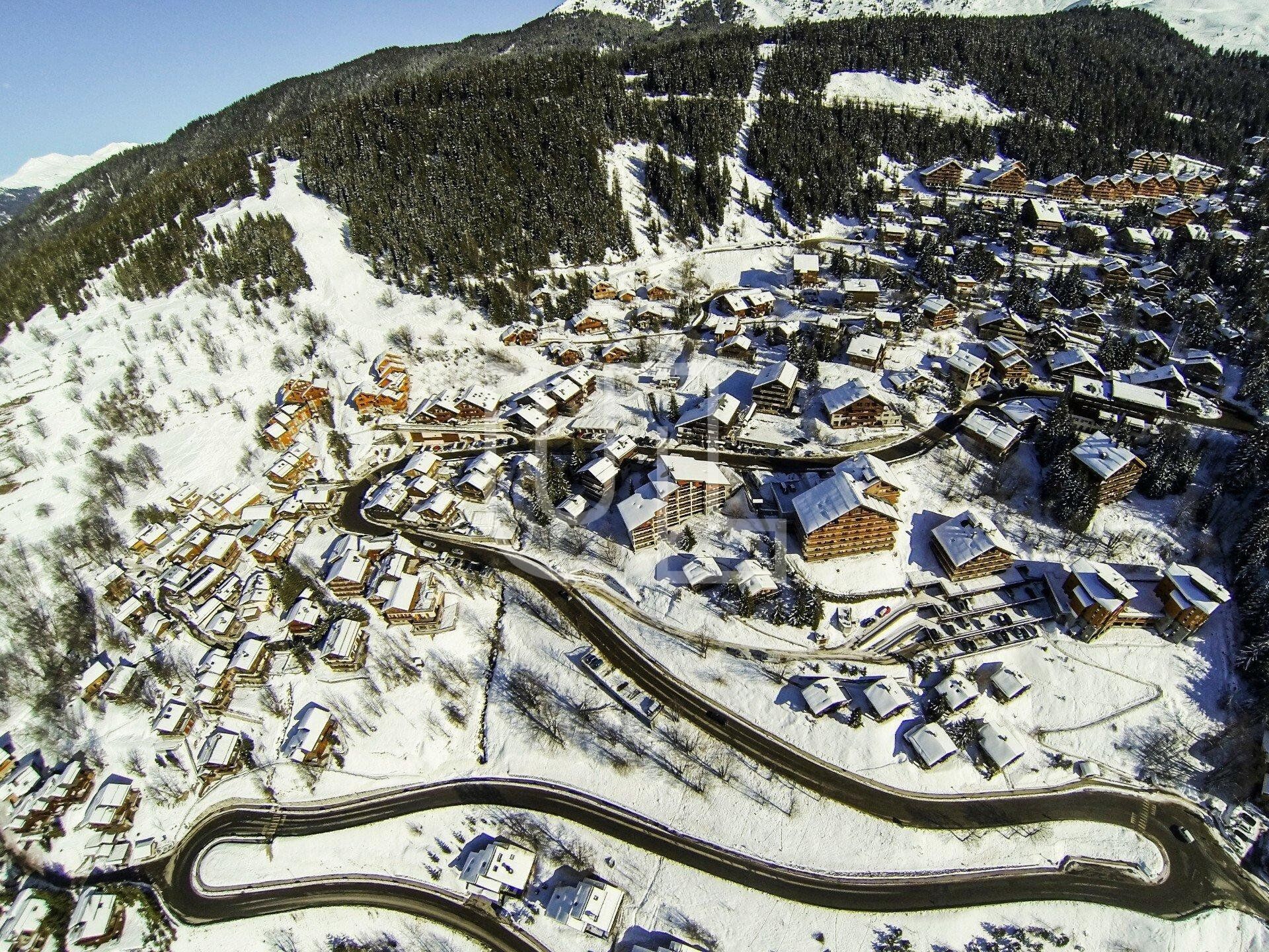 Kondominium dalam Les Allues, Auvergne-Rhône-Alpes 10485870