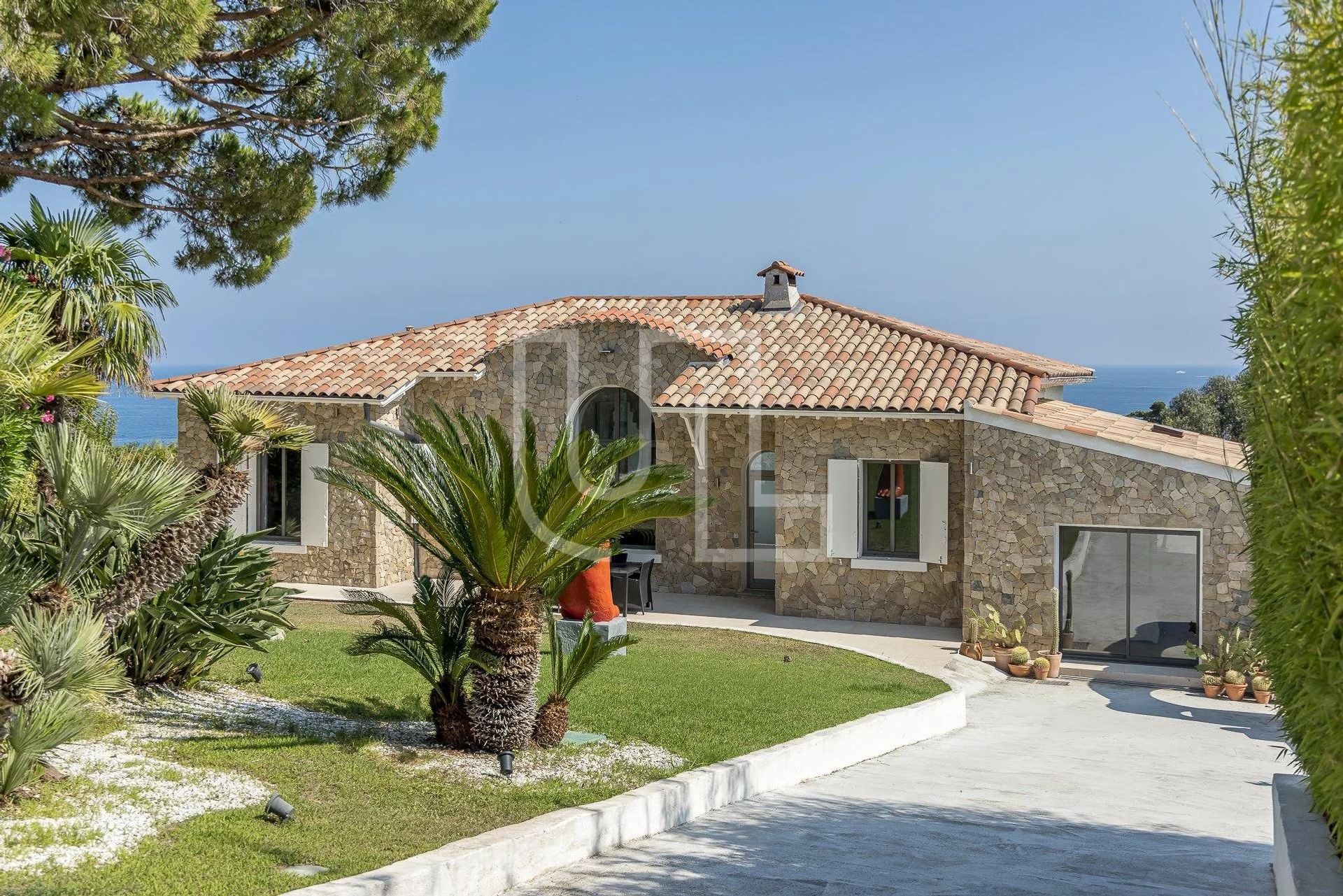 rumah dalam Cannes, Provence-Alpes-Côte d'Azur 10485929