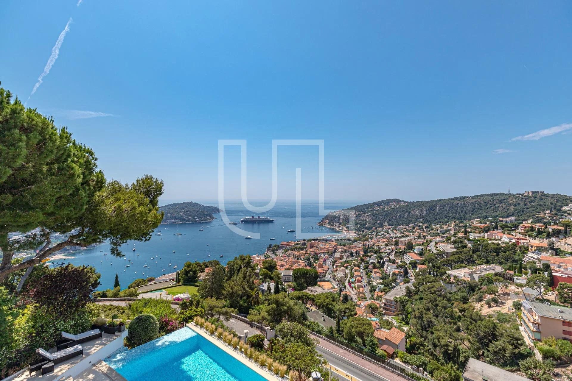 casa en Villefranche-sur-Mer, Provence-Alpes-Côte d'Azur 10485931