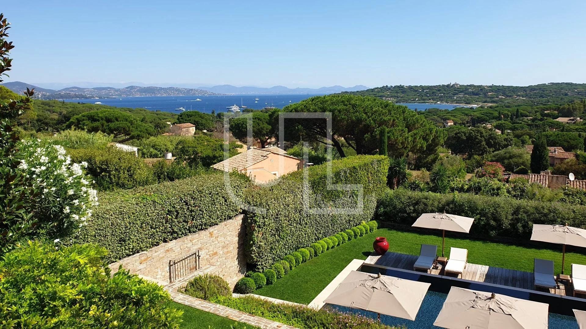 casa no Saint-Tropez, Provence-Alpes-Côte d'Azur 10486001