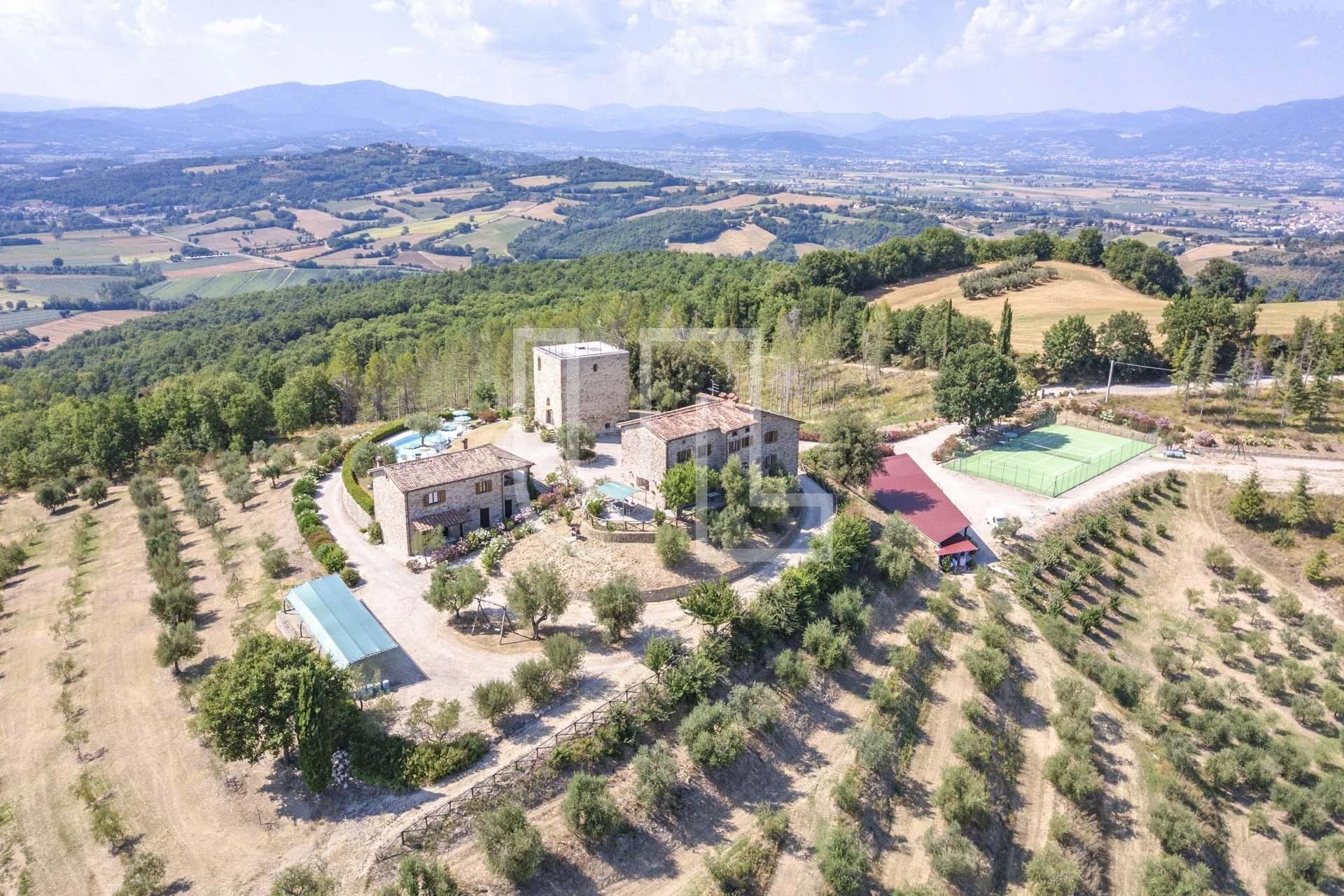 casa en Monte Santa Maria Tiberina, Umbria 10486091