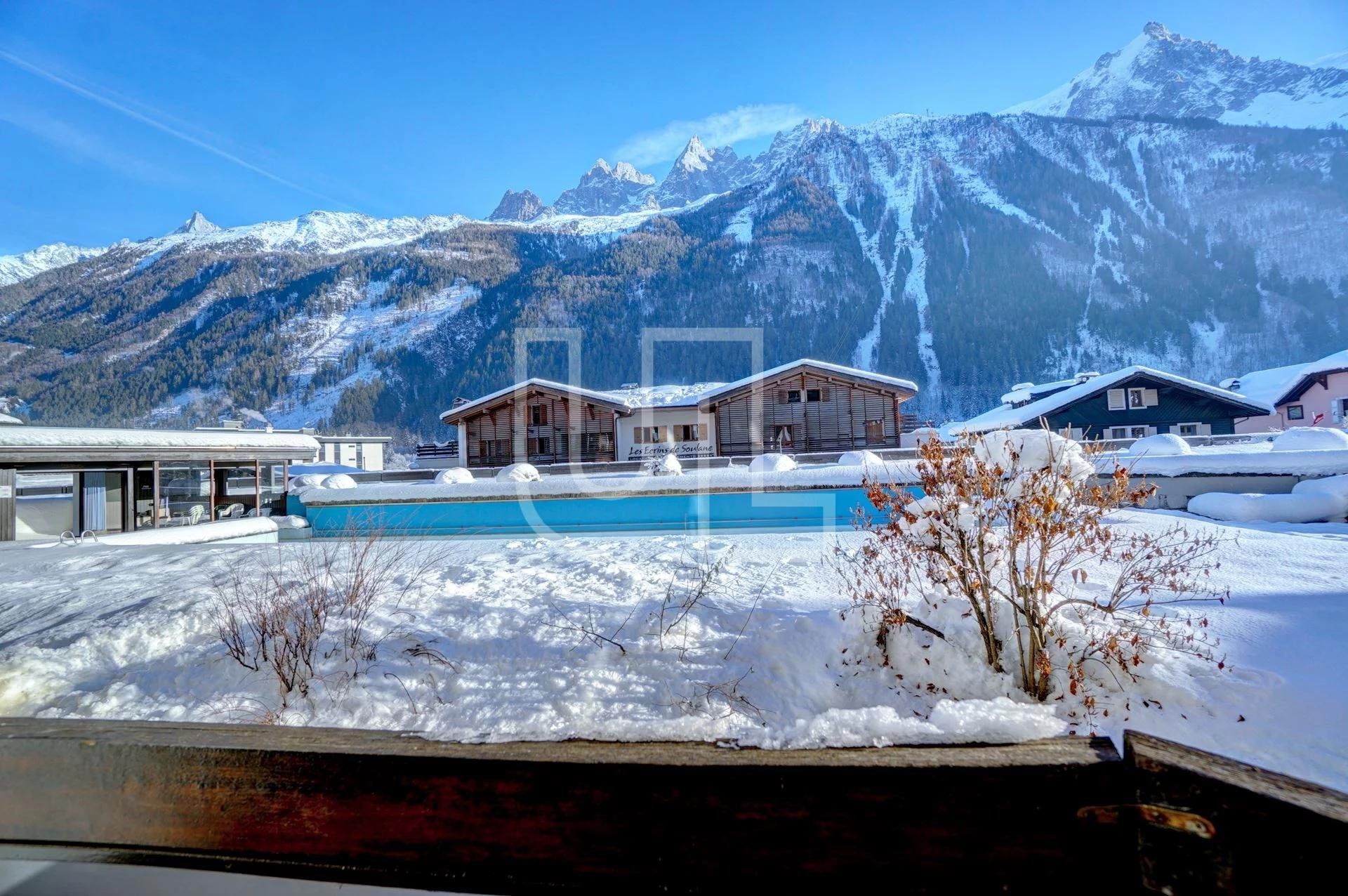 Condominium in Chamonix-Mont-Blanc, Auvergne-Rhône-Alpes 10486186