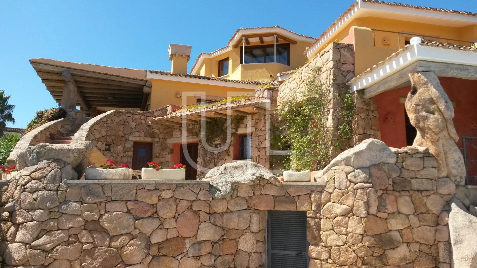 सम्मिलित में Porto Cervo, Sardegna 10486276