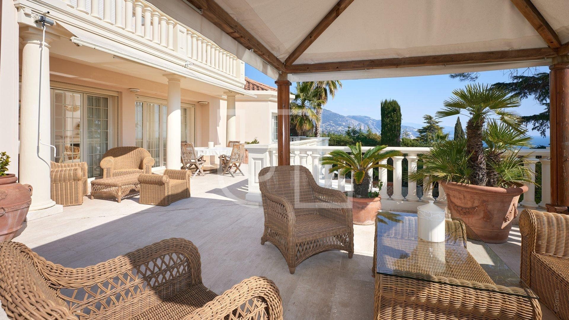 жилой дом в Roquebrune-Cap-Martin, Provence-Alpes-Côte d'Azur 10486349