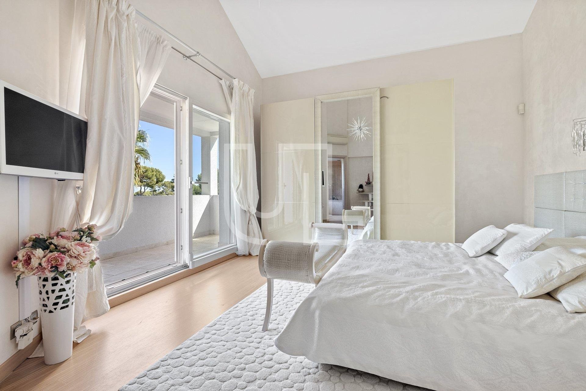 Huis in Antibes, Provence-Alpes-Côte d'Azur 10486388