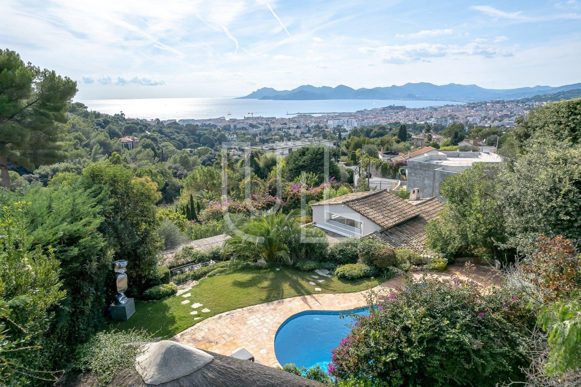 rumah dalam Cannes, Provence-Alpes-Côte d'Azur 10486428