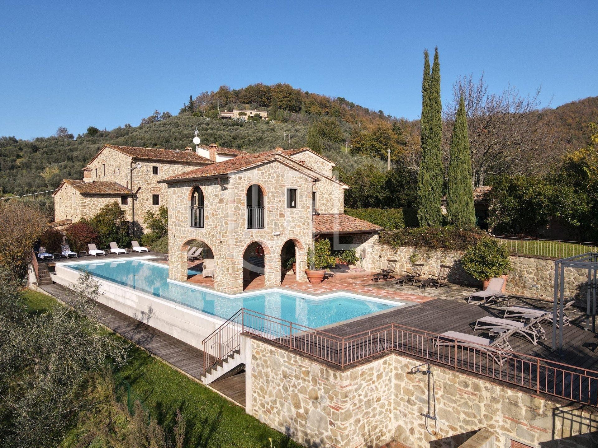 casa en Sant'Anna, Tuscany 10486468