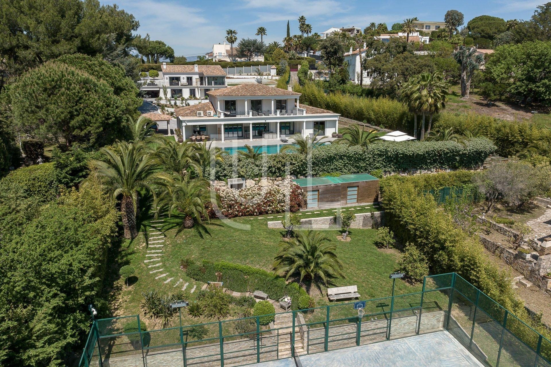 Hus i Cannes, Provence-Alpes-Côte d'Azur 10486525