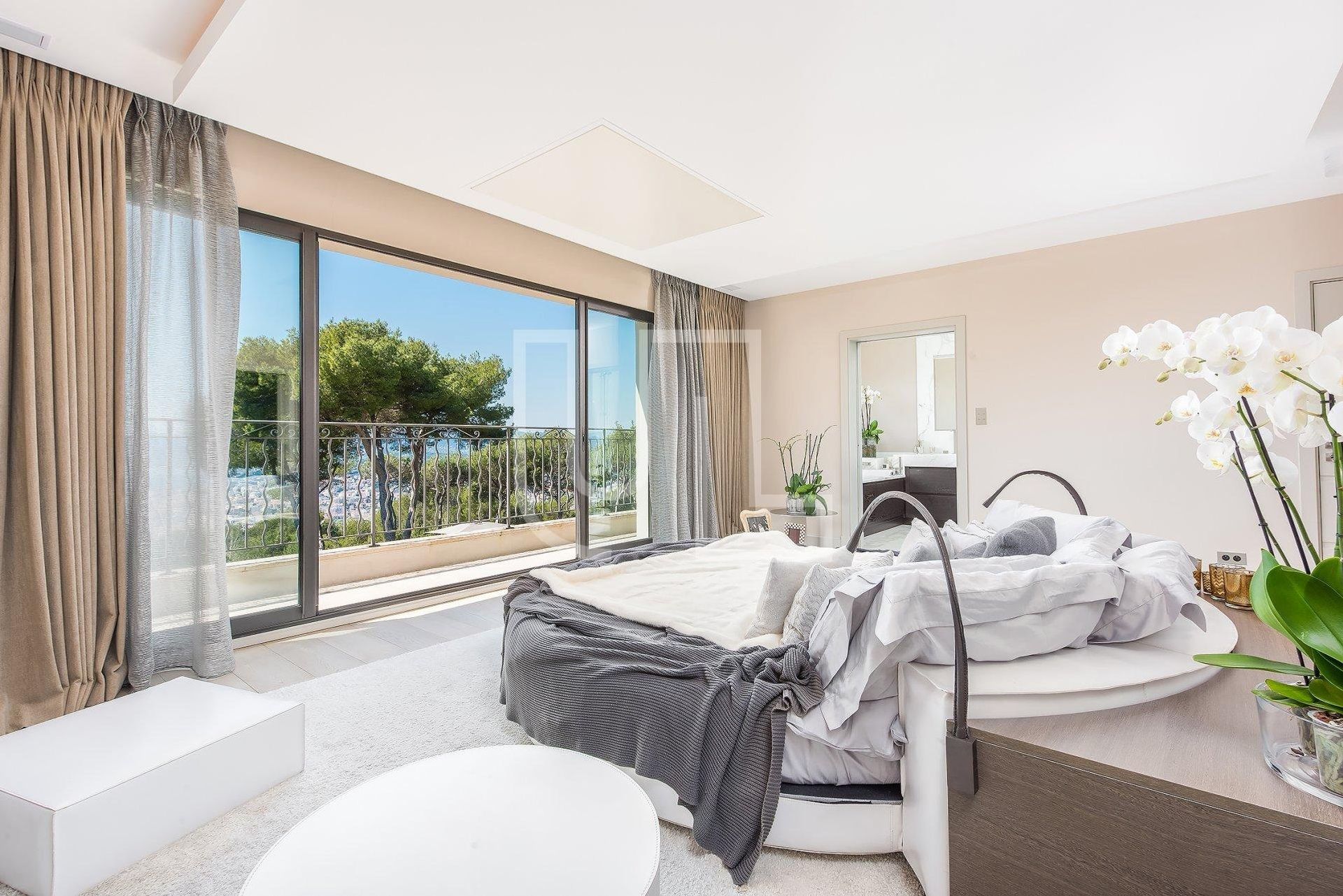 Hus i Cannes, Provence-Alpes-Côte d'Azur 10486529