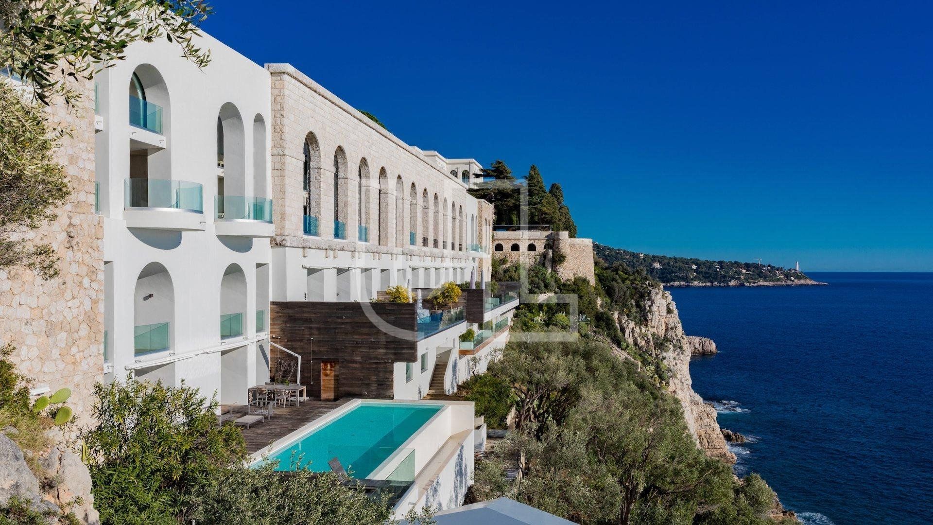 Osakehuoneisto sisään Villefranche-sur-Mer, Provence-Alpes-Cote d'Azur 10486550