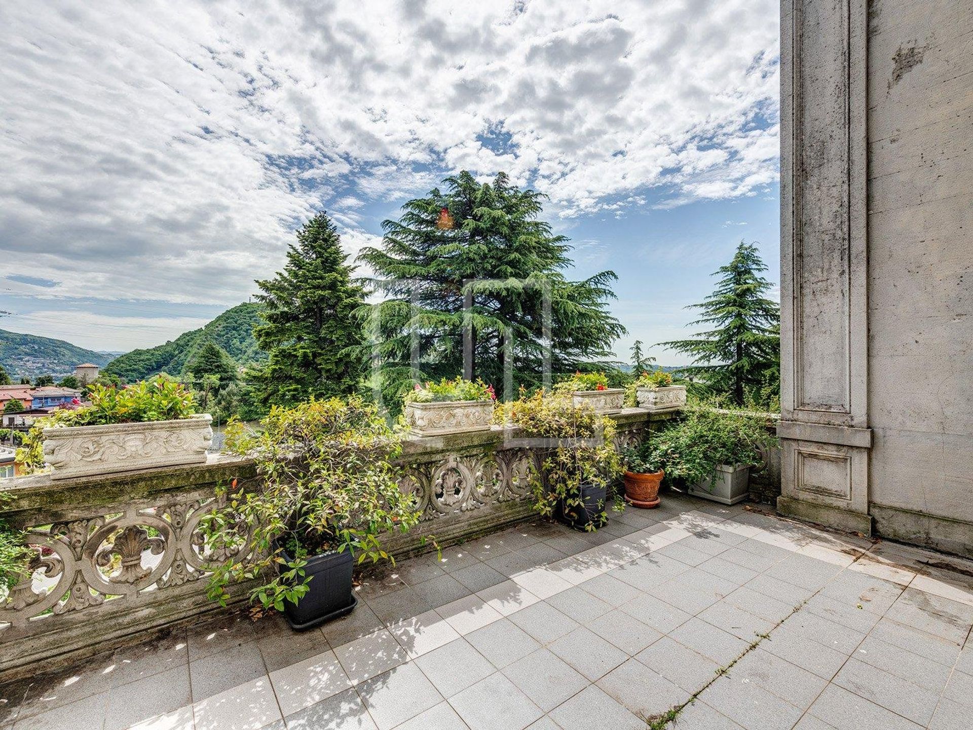 Huis in San Fermo della Battaglia, Lombardia 10486558