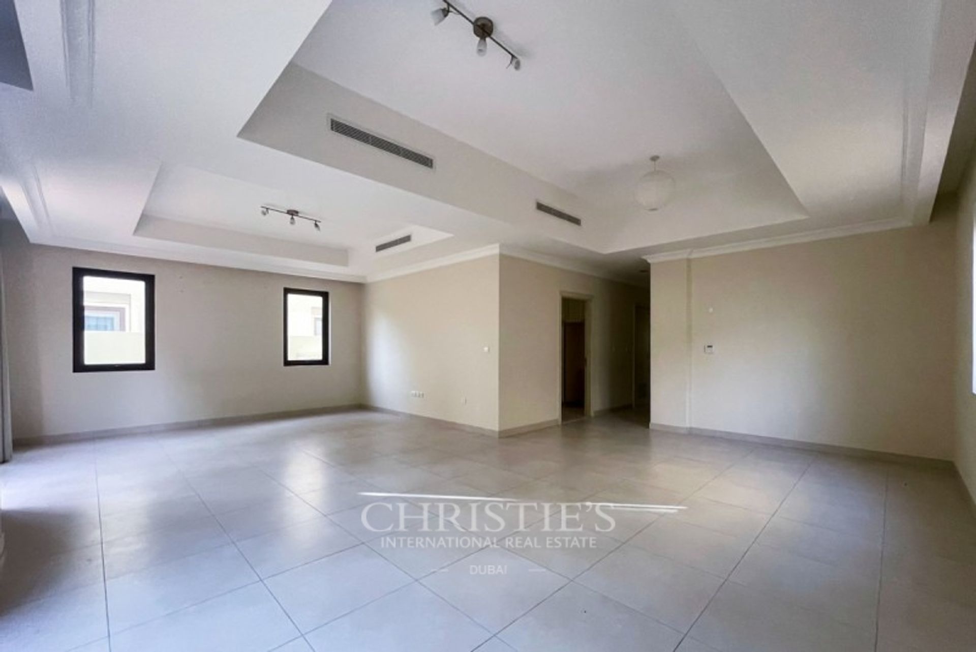 House in `Ud al Bayda', Dubayy 10585698