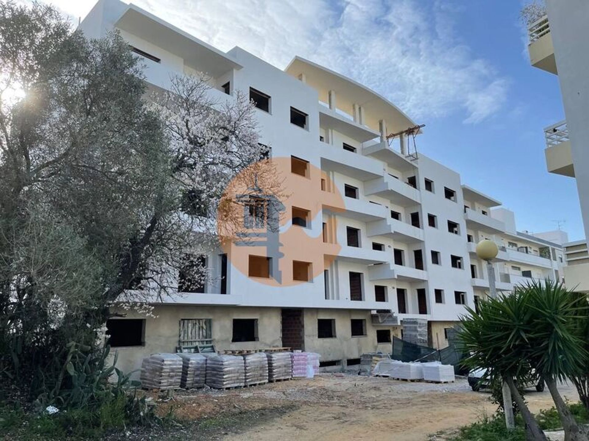 Condominium in Quelfes, Faro 10586013