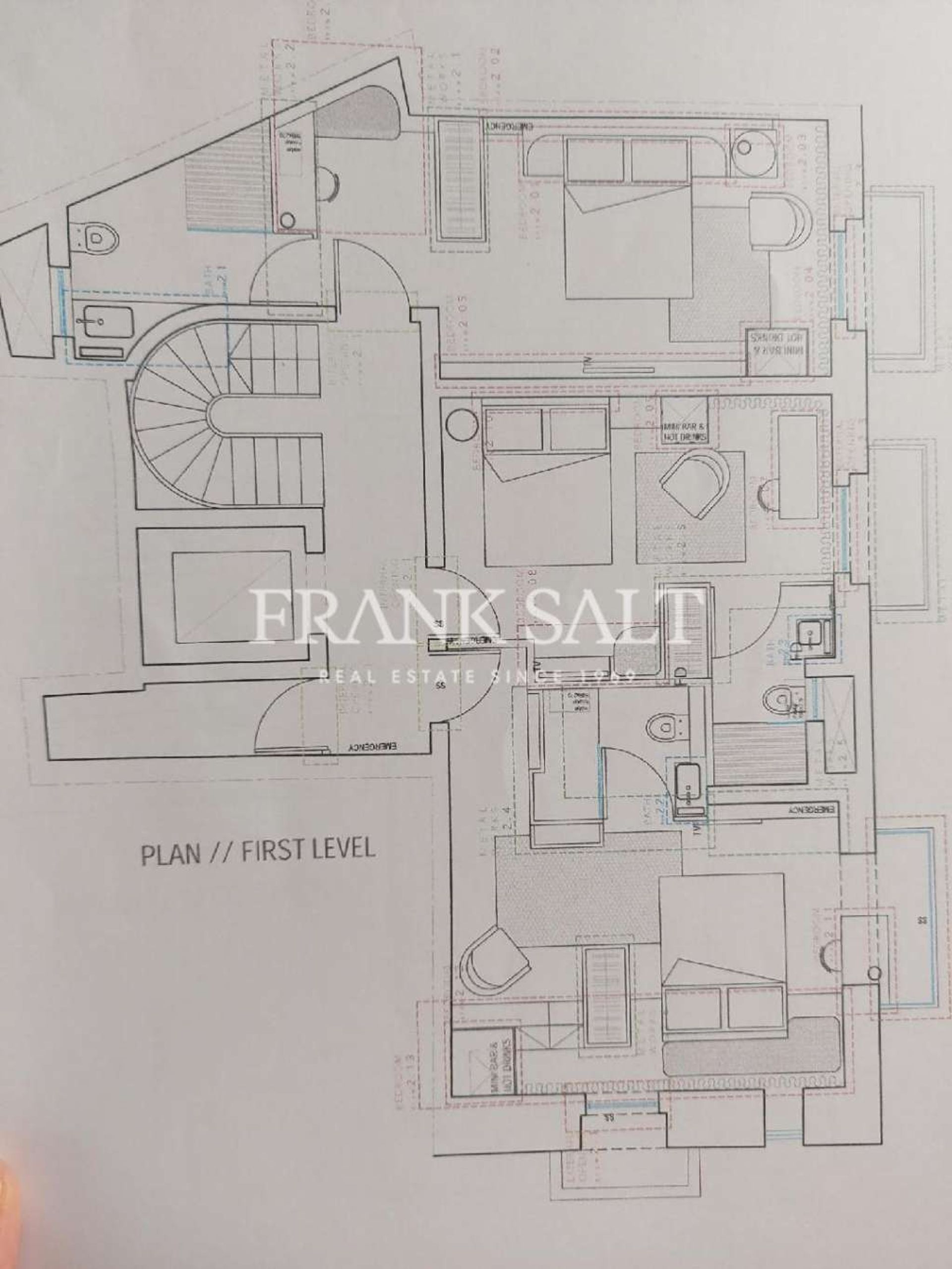 다른 에 산 길얀, 산 길얀 10695369