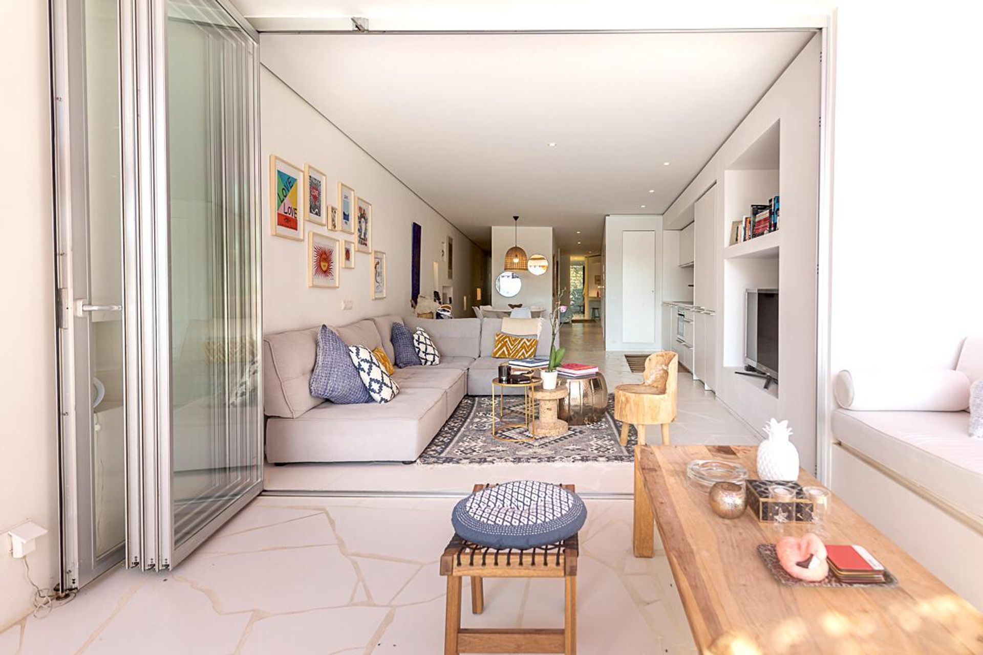 Condominium dans Ibiza, les Îles Baléares 10695486