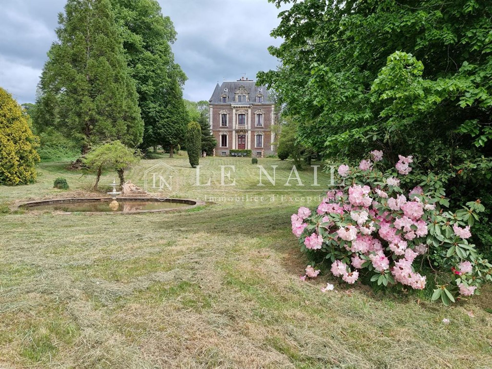 Haus im Juvigny-sous-Andaine, Normandie 10695641