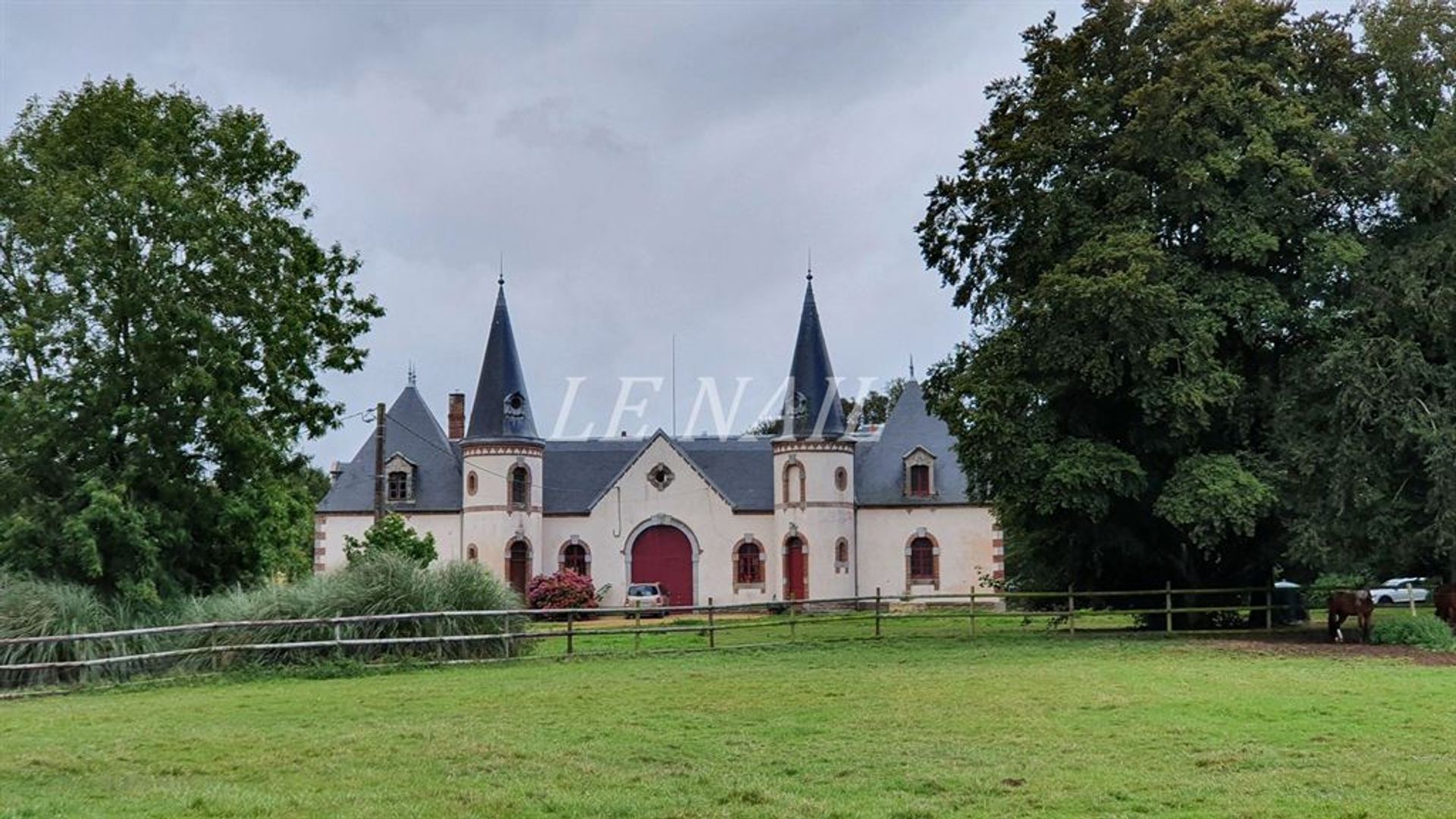 House in Morlaix, Brittany 10695968