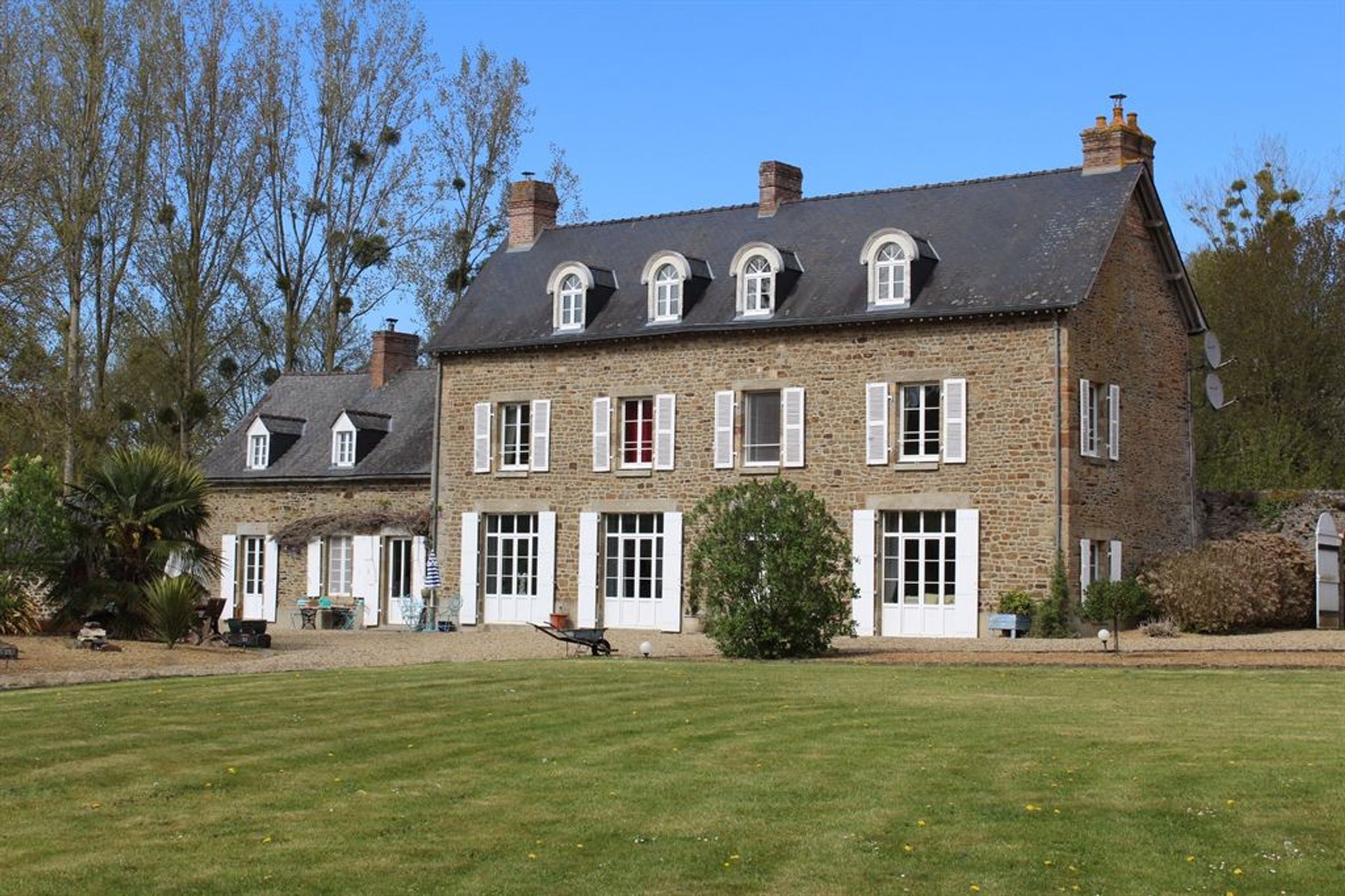 Rumah di Mayenne, Membayar de la Loire 10695971