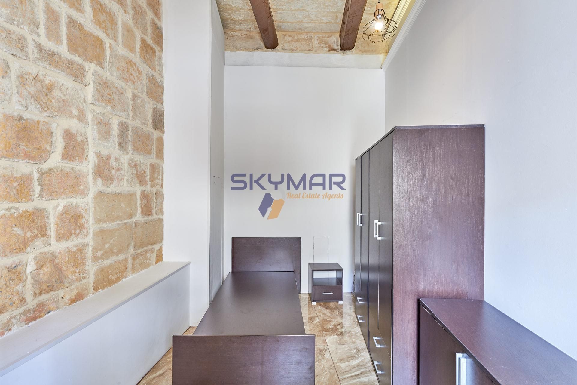 rumah dalam Qormi,  10696627