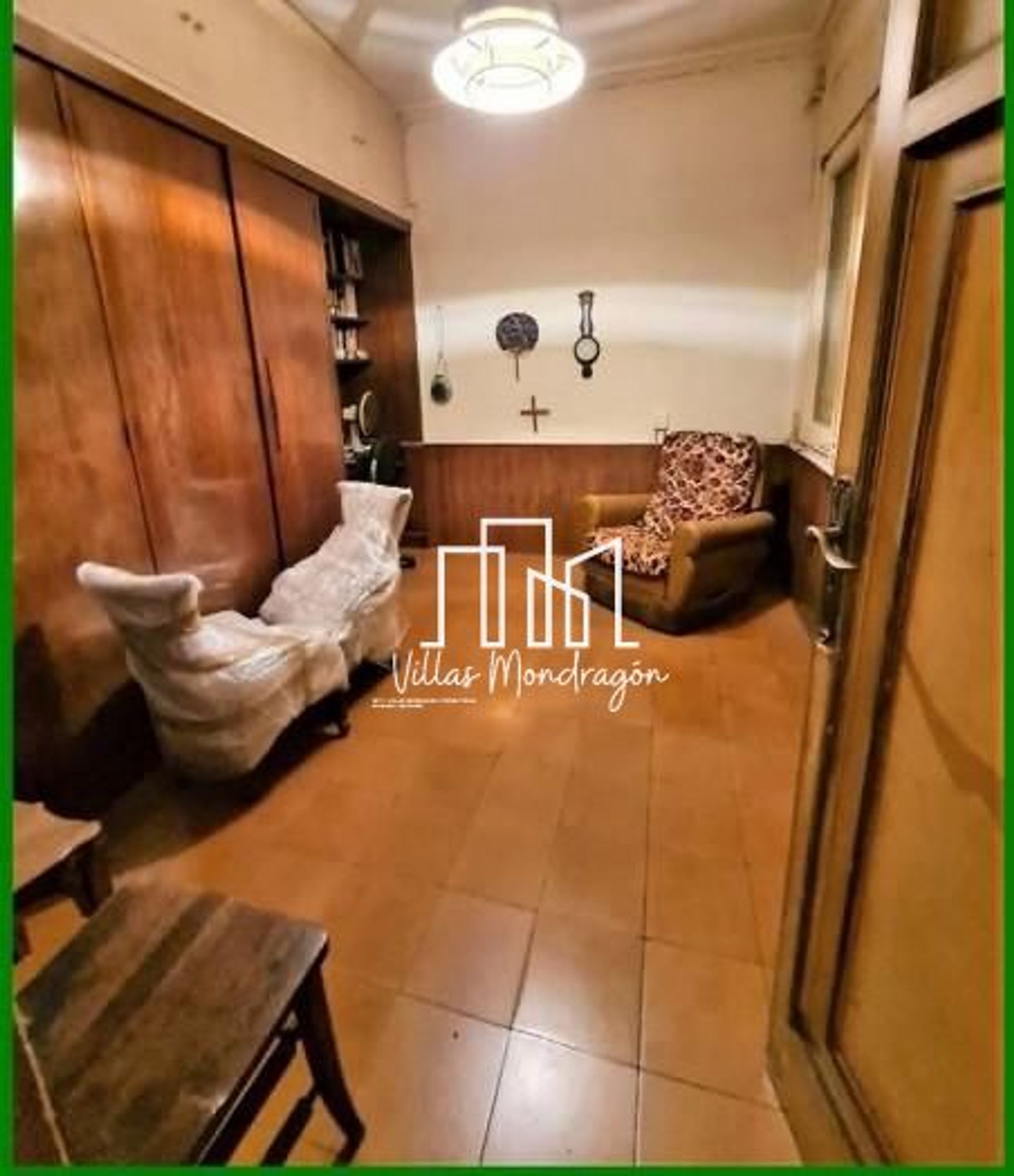 Condominium dans Barcelone, Catalogne 10696732