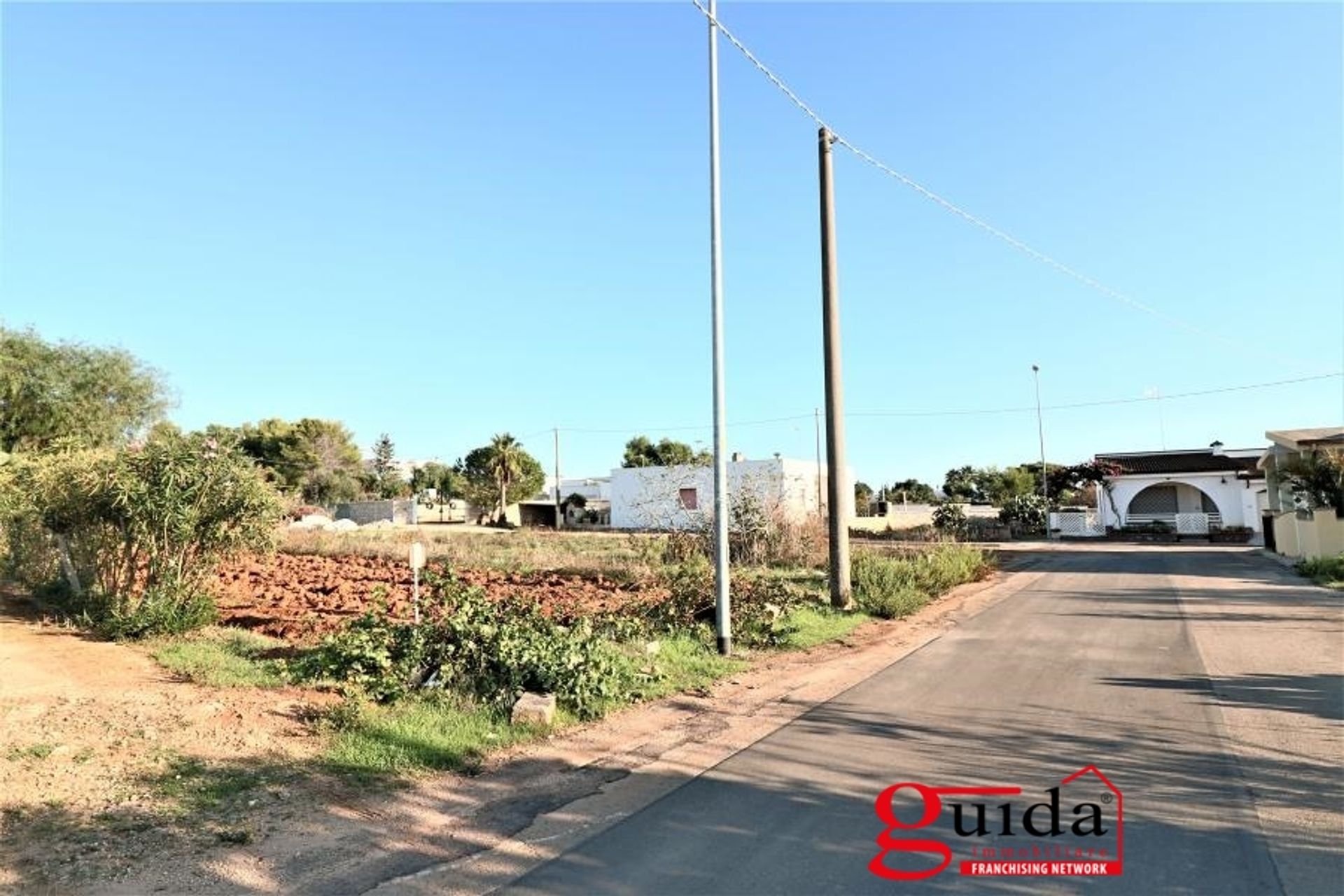 Land in Racale, Puglia 10697001