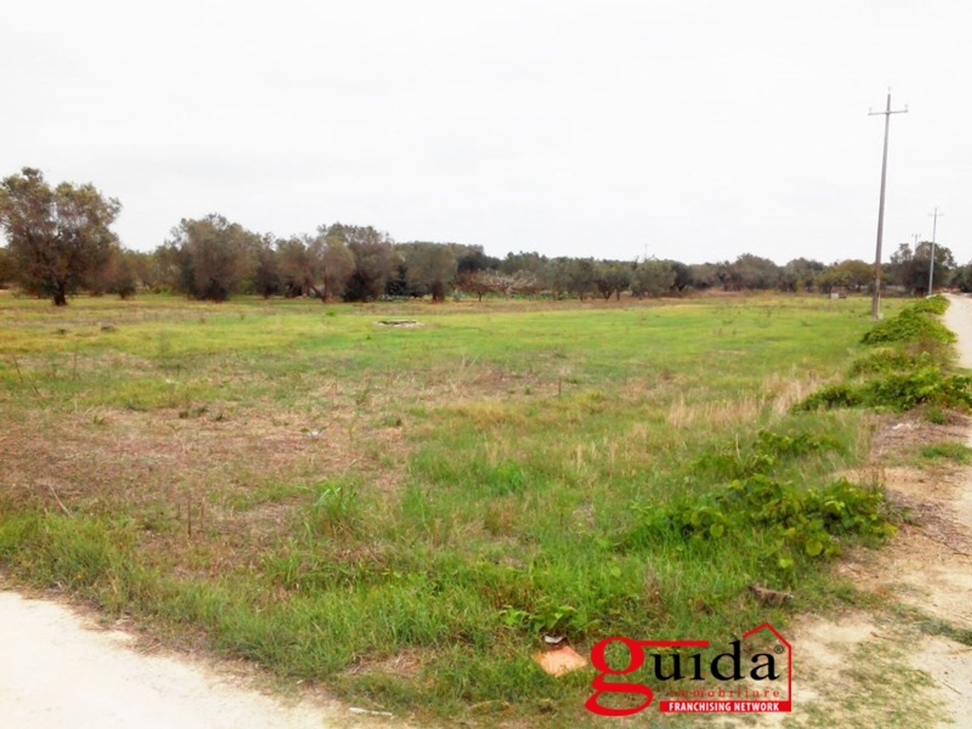 Land i Matino, Puglia 10697008