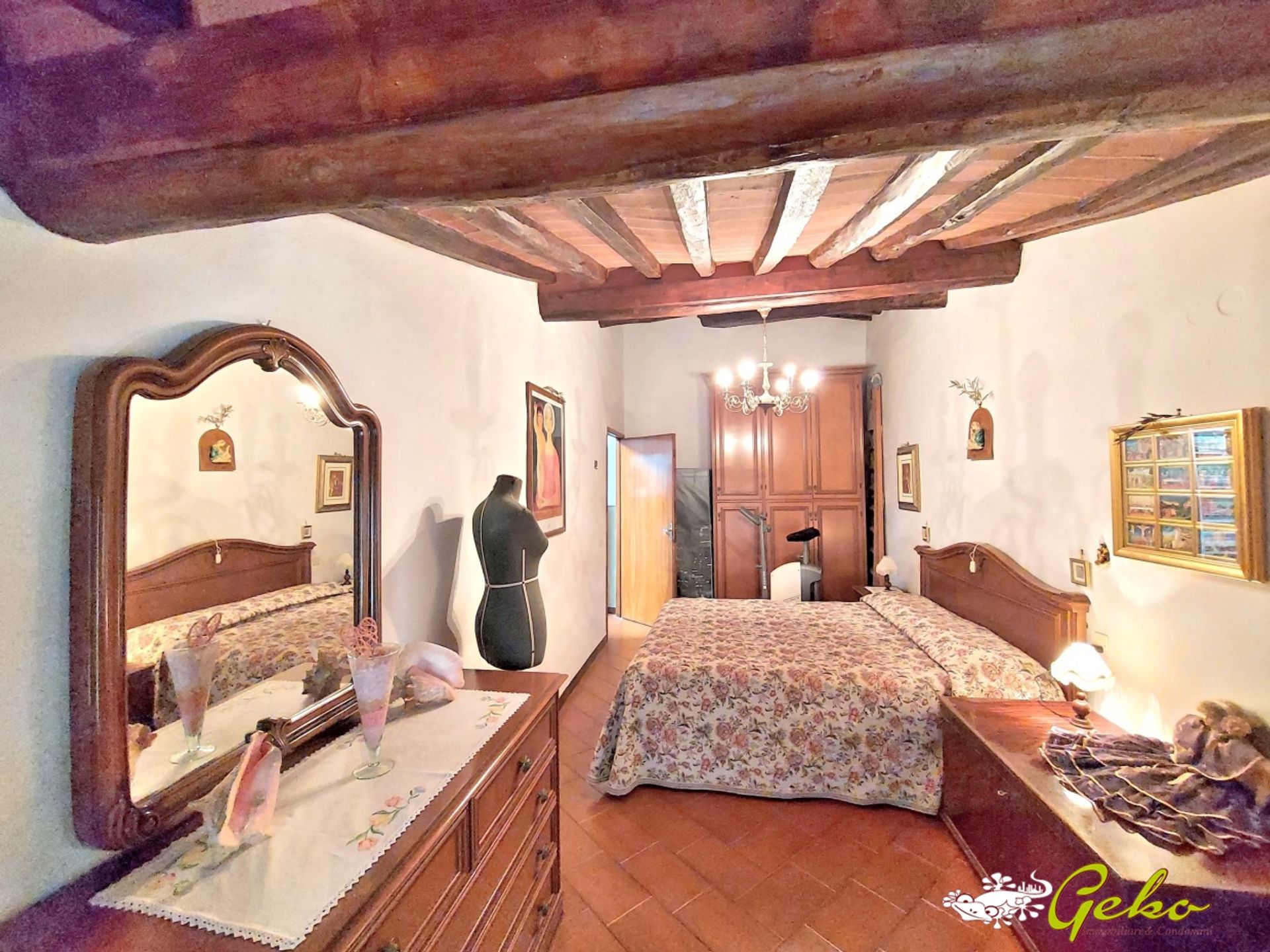 Condominium dans San Gimignano, Tuscany 10697034