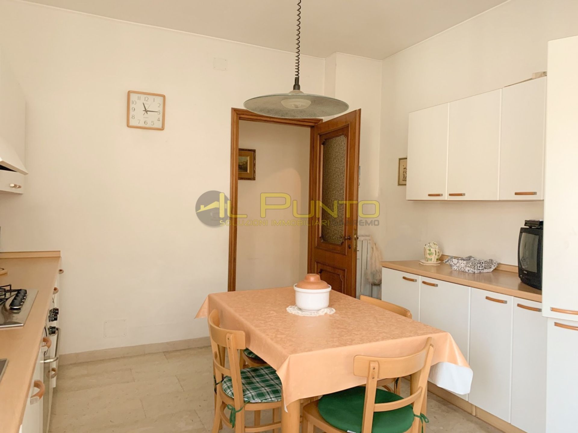 Condominium in , Liguria 10697038