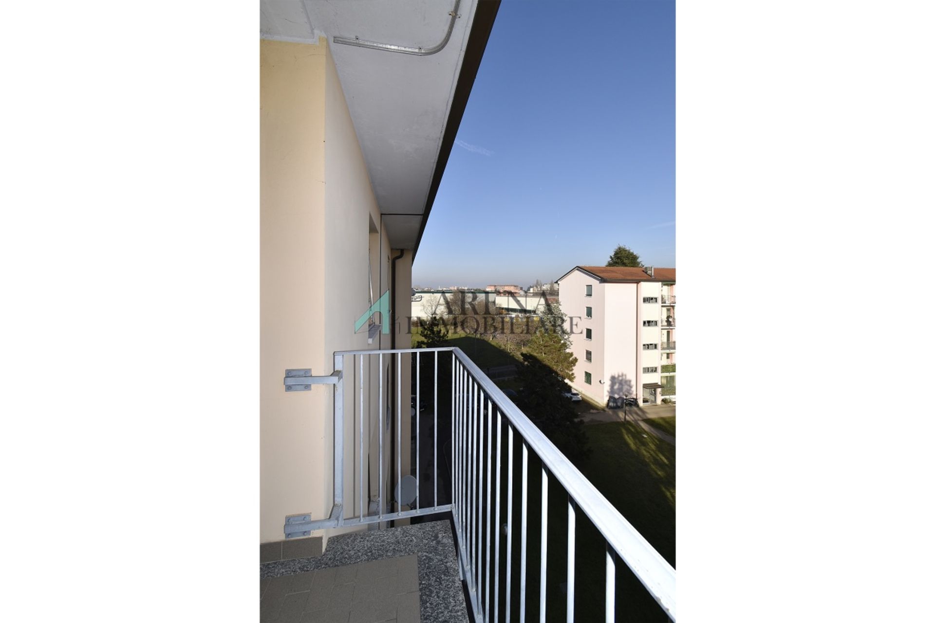 Condominio en Milan, Lombardy 10697044