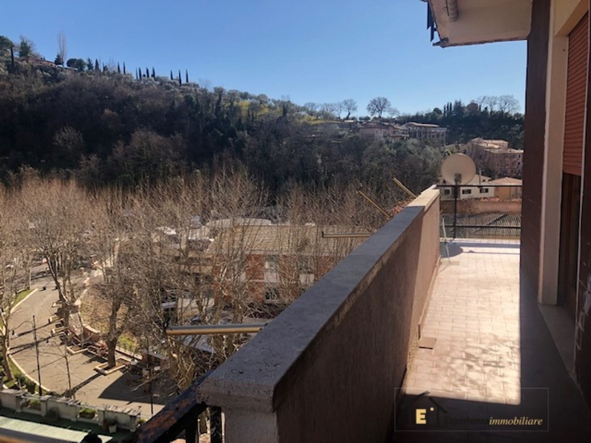 Condominio nel Poggio Mirteto, Lazio 10697091