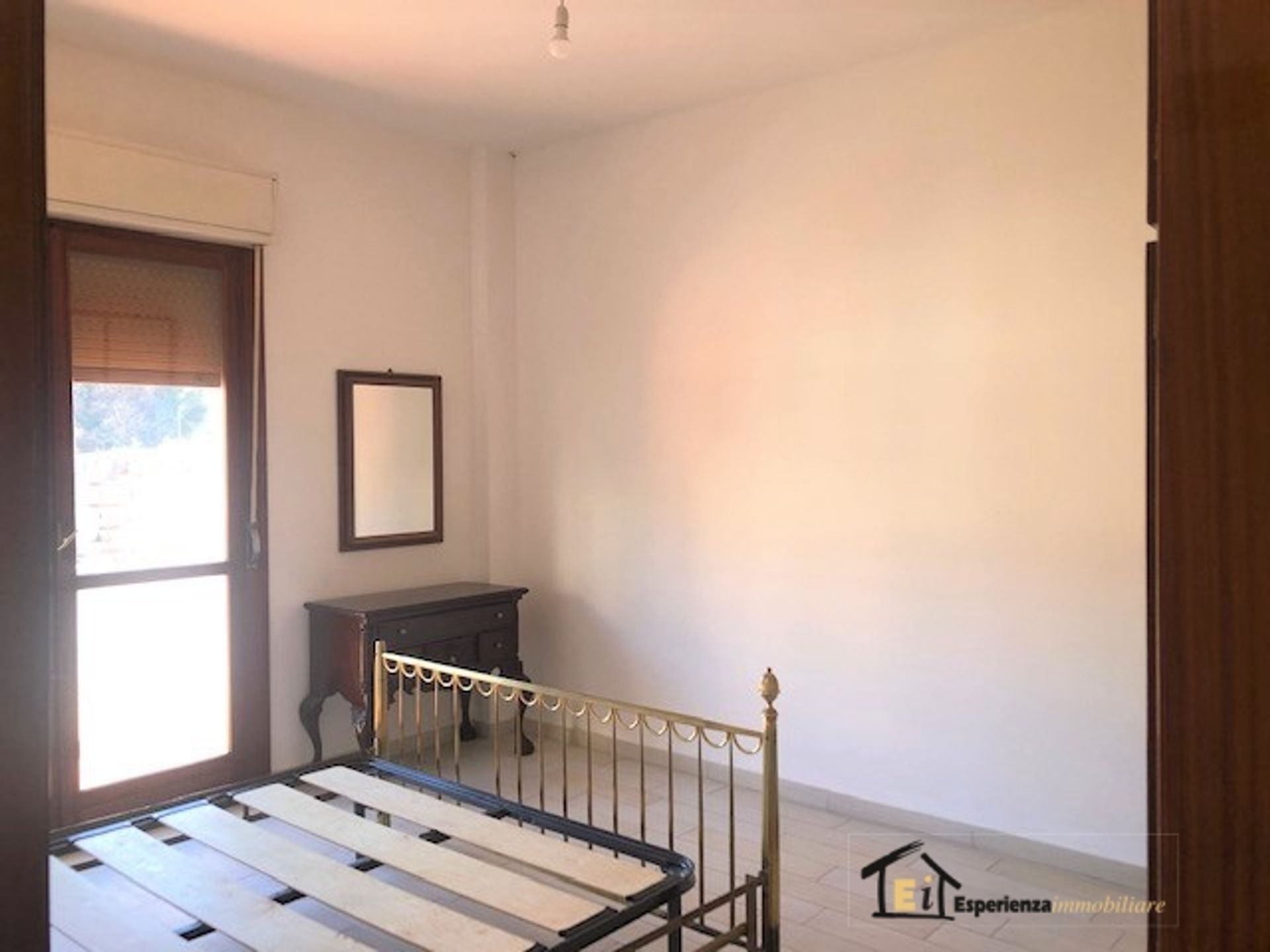 Condominio nel Poggio Mirteto, Lazio 10697091