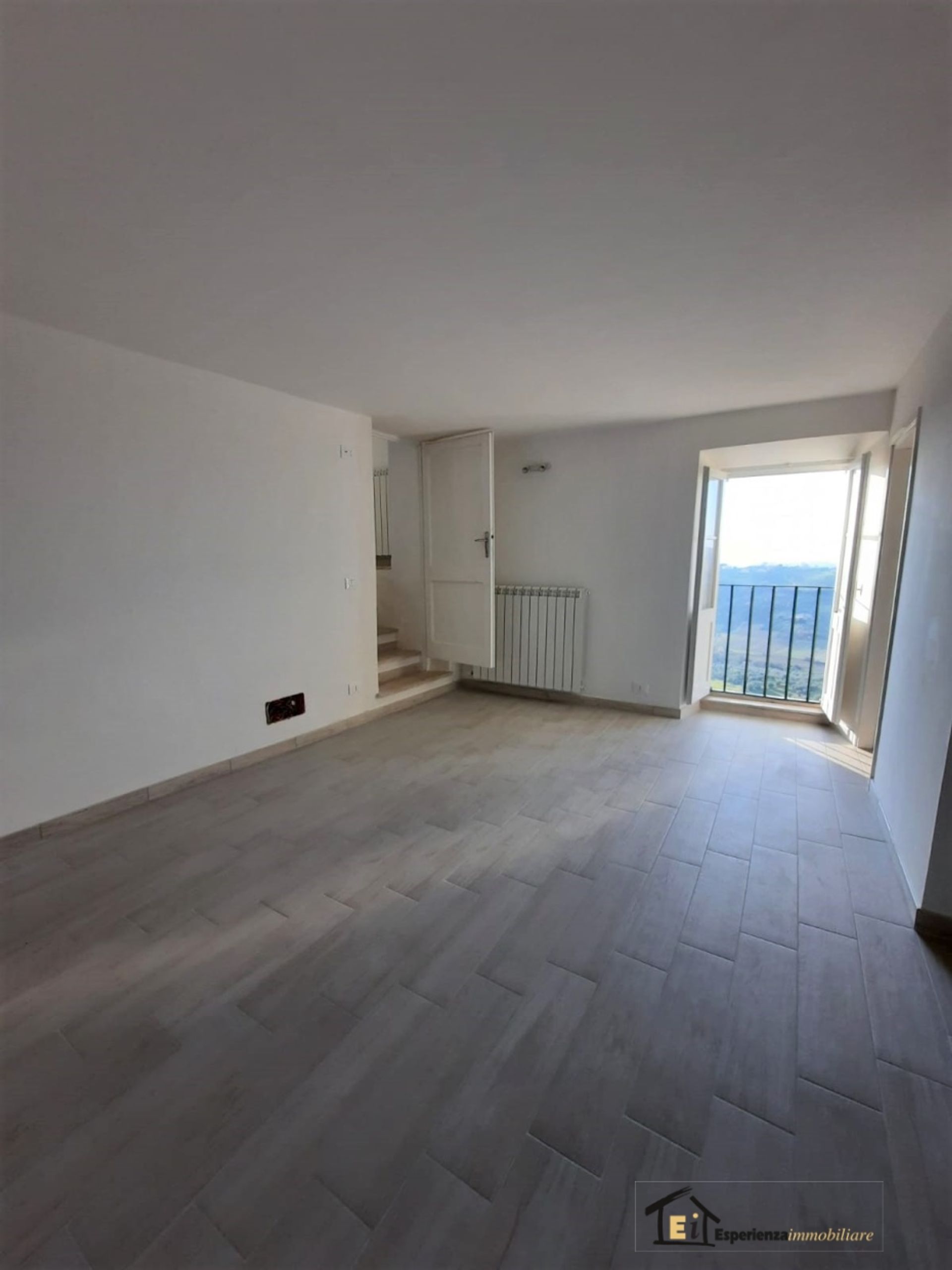 Condominium dans Caspéria, Latium 10697092