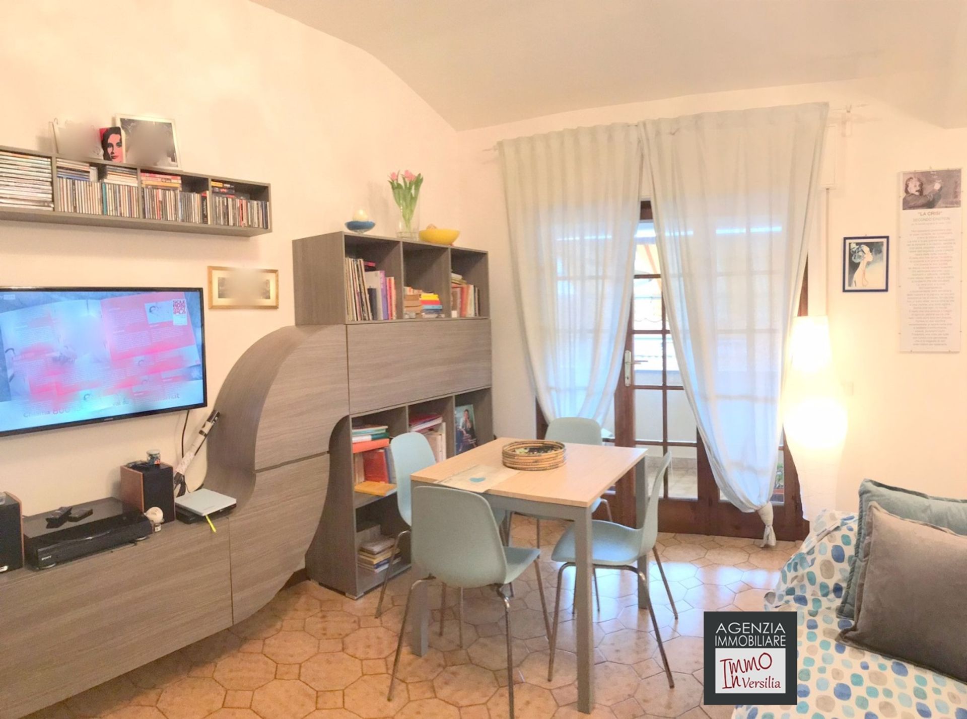 Condominium dans Viareggio, Tuscany 10697094