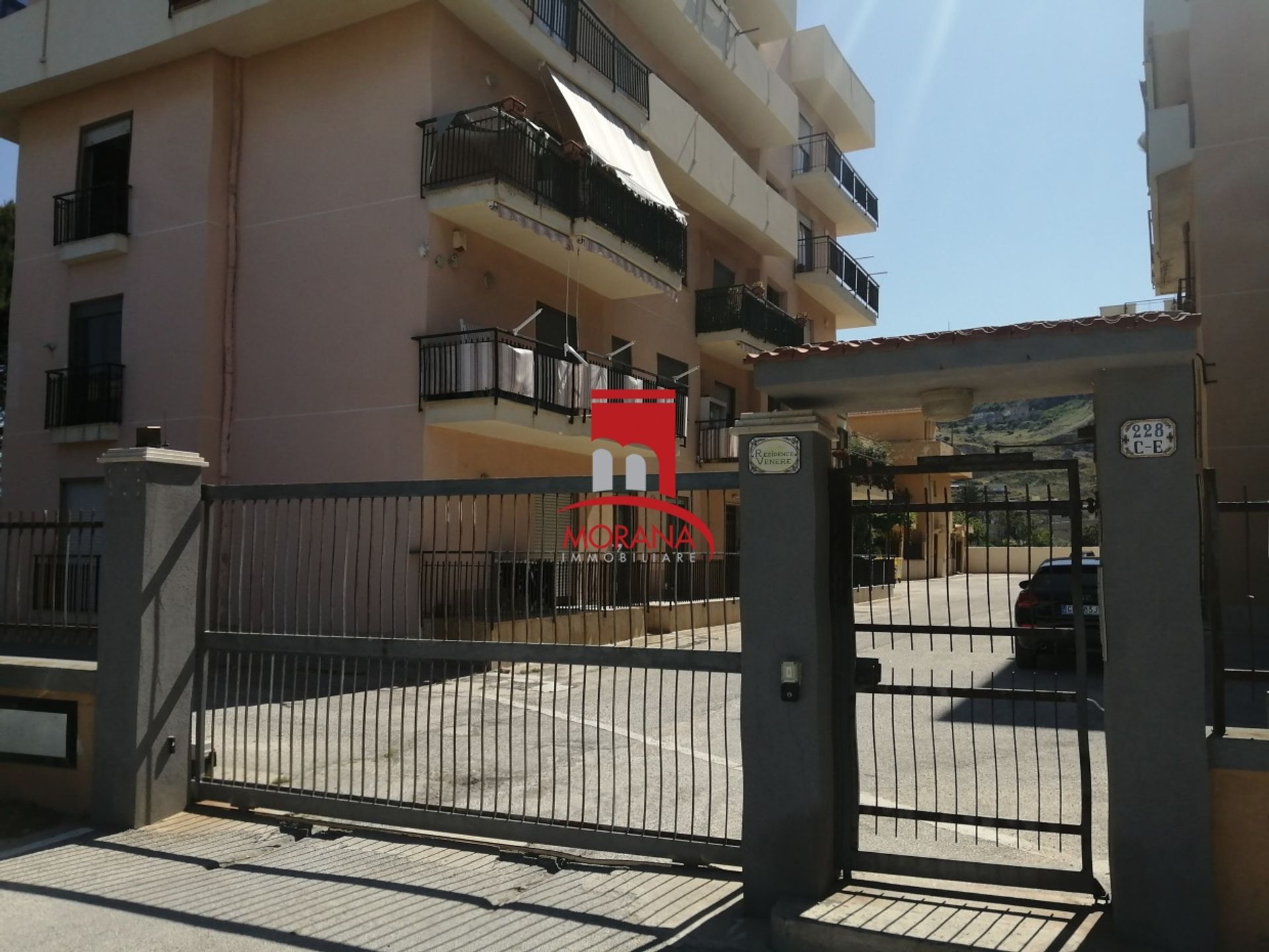 Condominium in Trapani, Sicilia 10697191