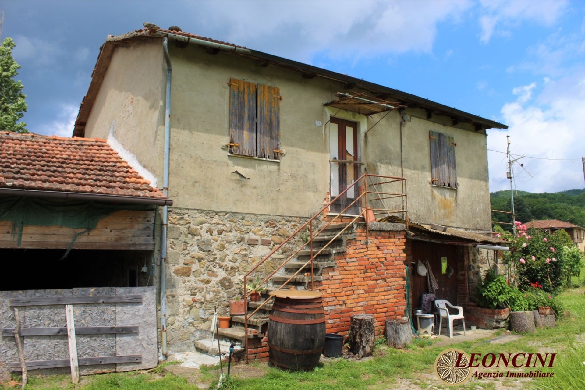 rumah dalam Villafranca di Lunigiana, Tuscany 10697356