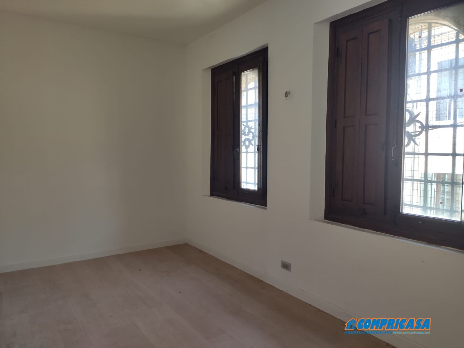 Condominium in Montagnana, Veneto 10697487