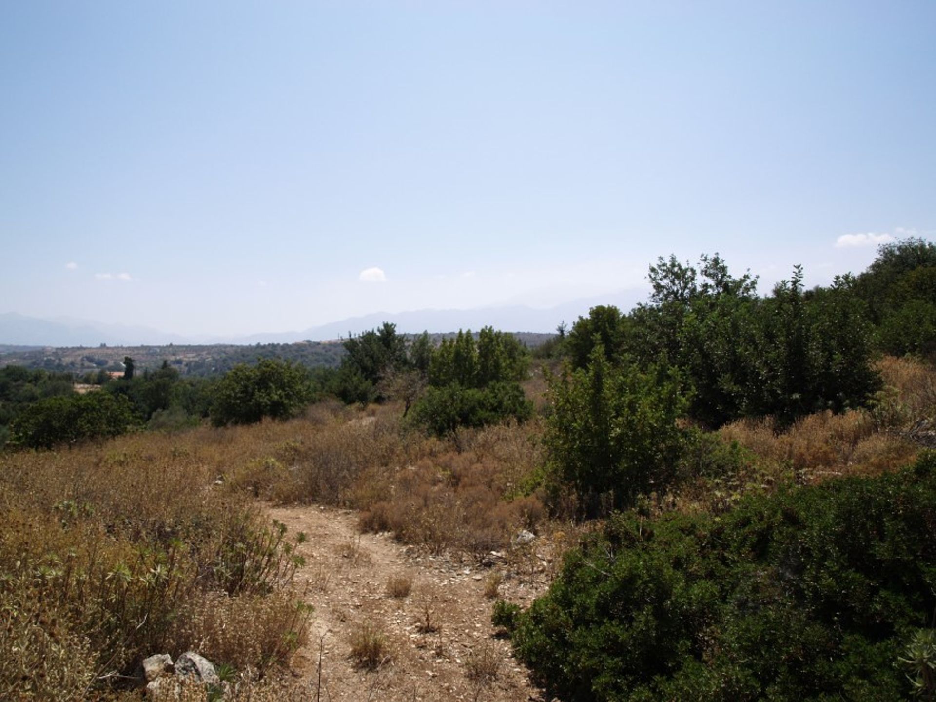 Land im Nipos, Kriti 10697678