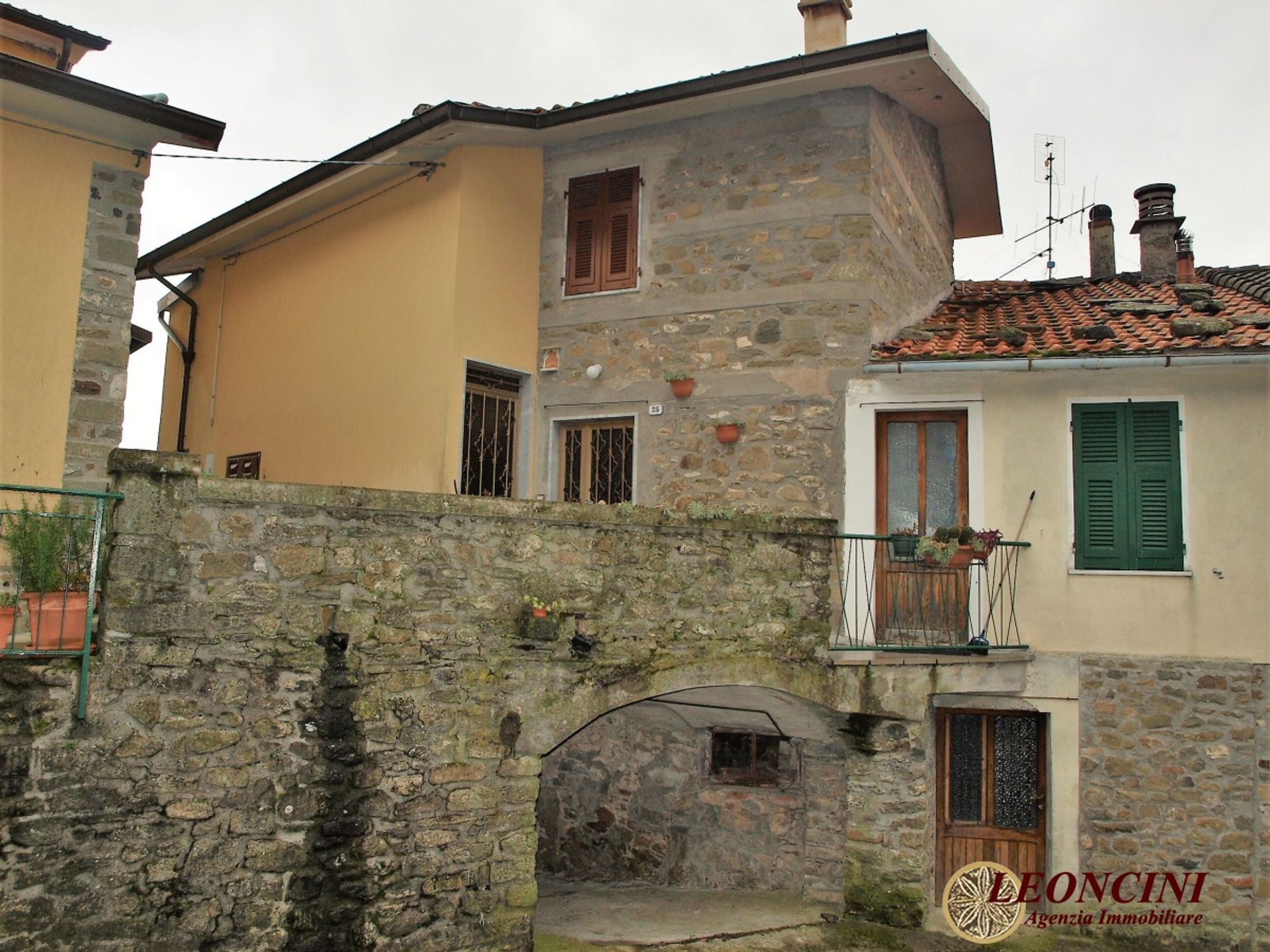 Hus i Vico, Toscana 10698149