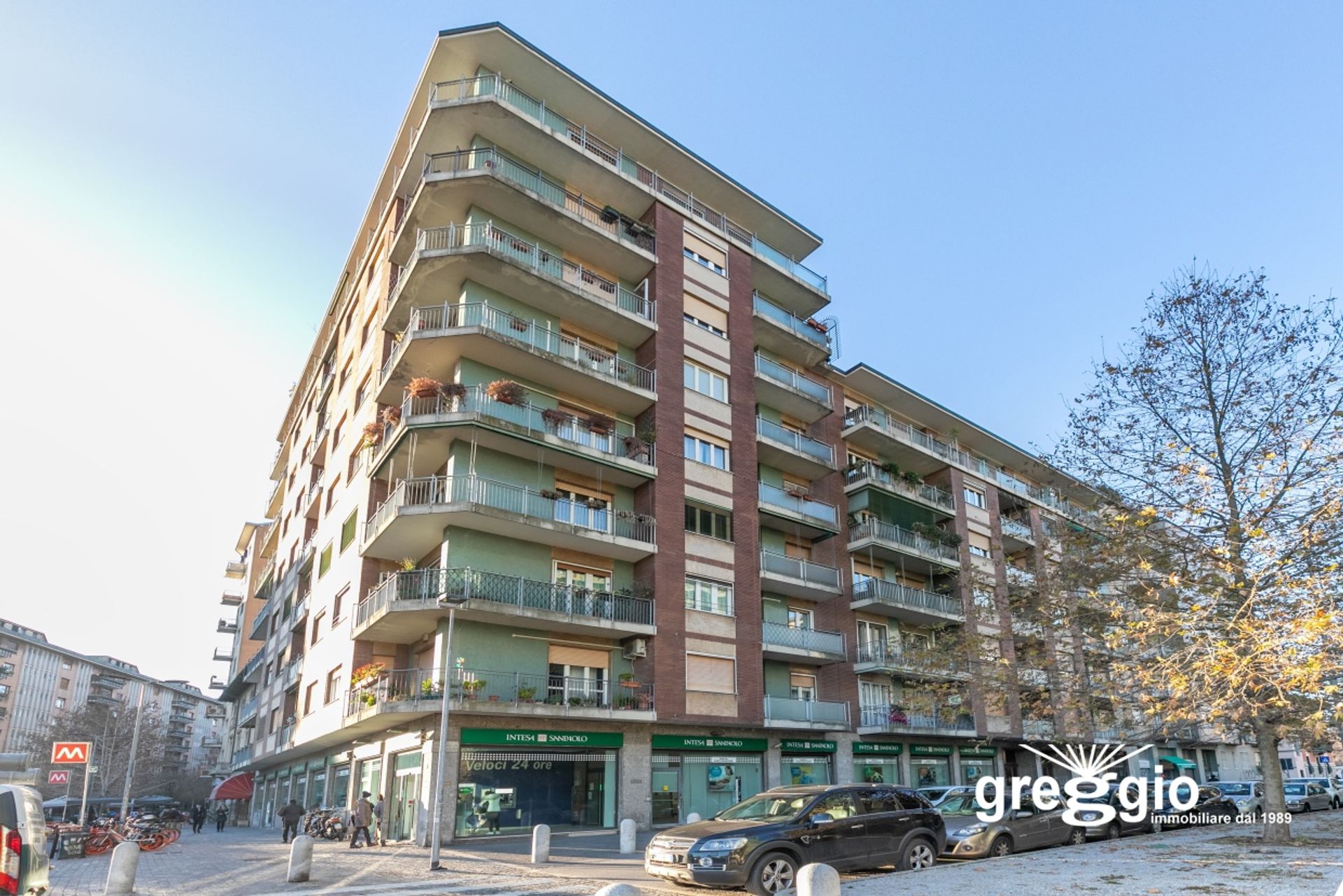 Condominium in Milan, Lombardy 10698155