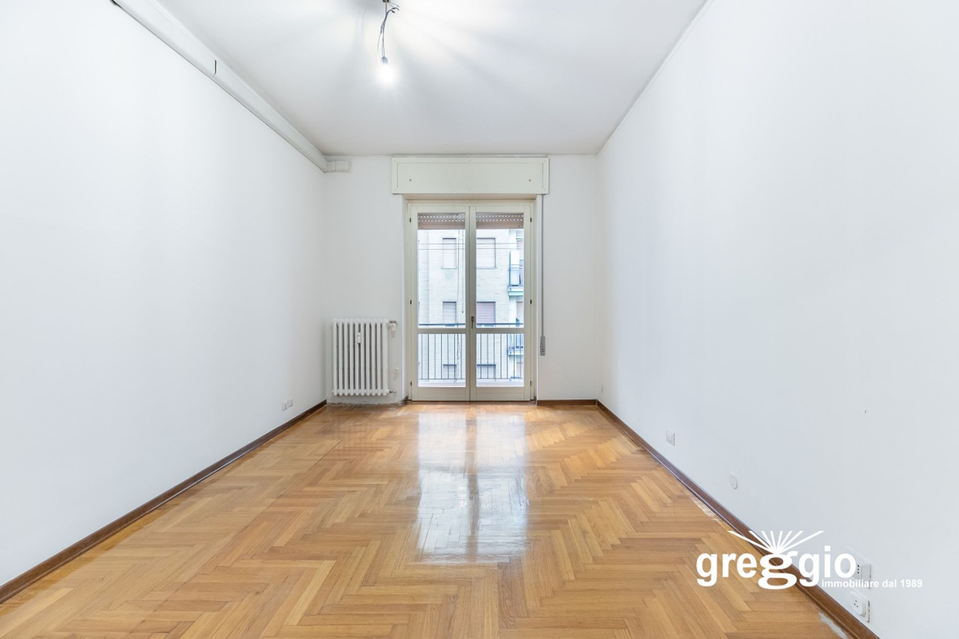 Condominium in Milan, Lombardy 10698155