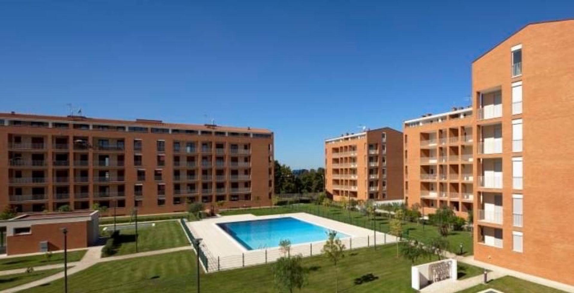 Condominium dans Campagna, Campania 10698189