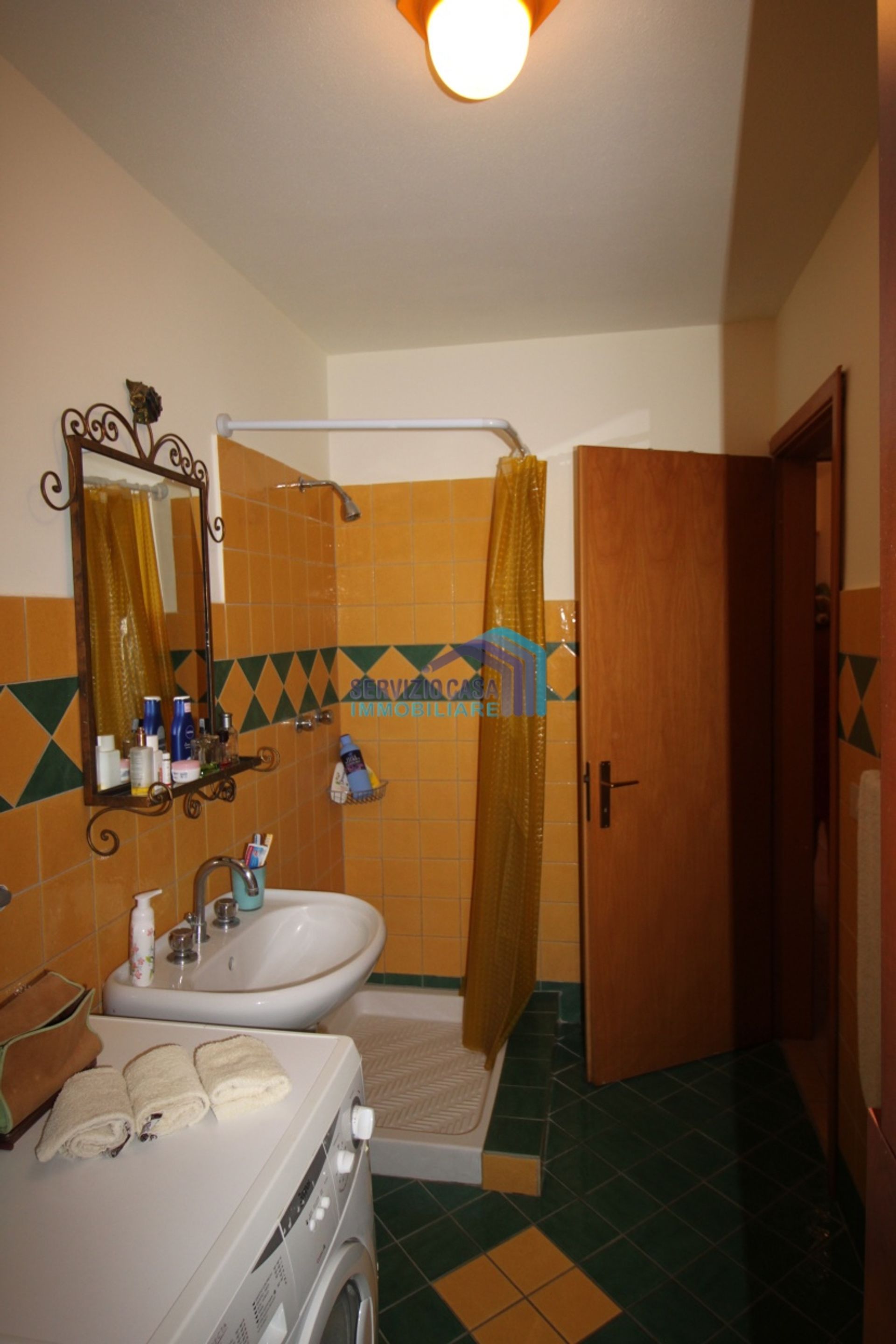 Condominio nel Santa Caterina Villarmosa, Sicilia 10698229