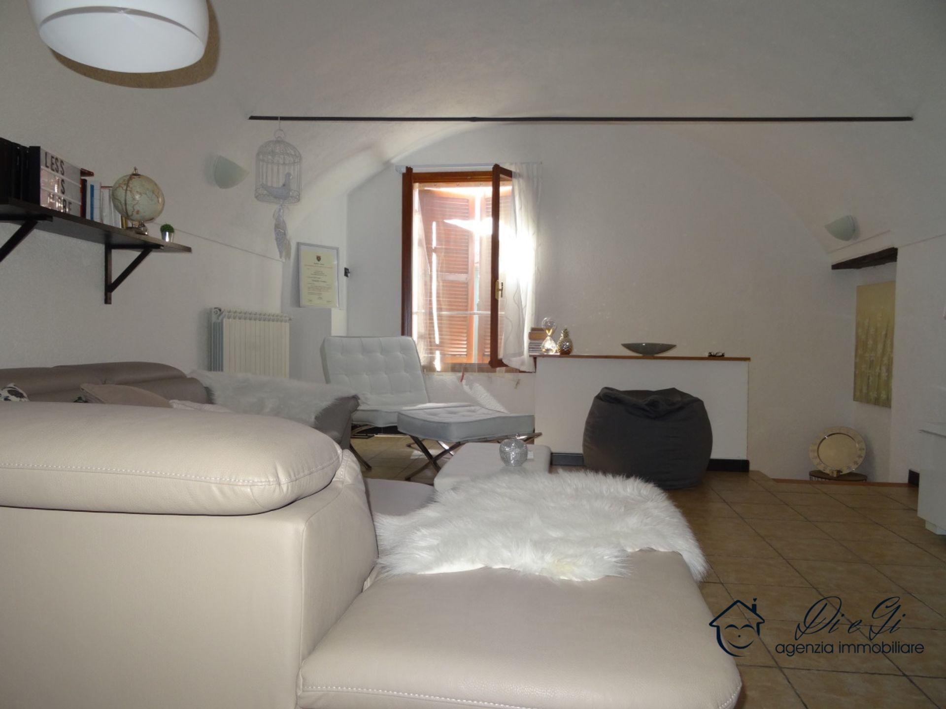 loger dans , Liguria 10698306