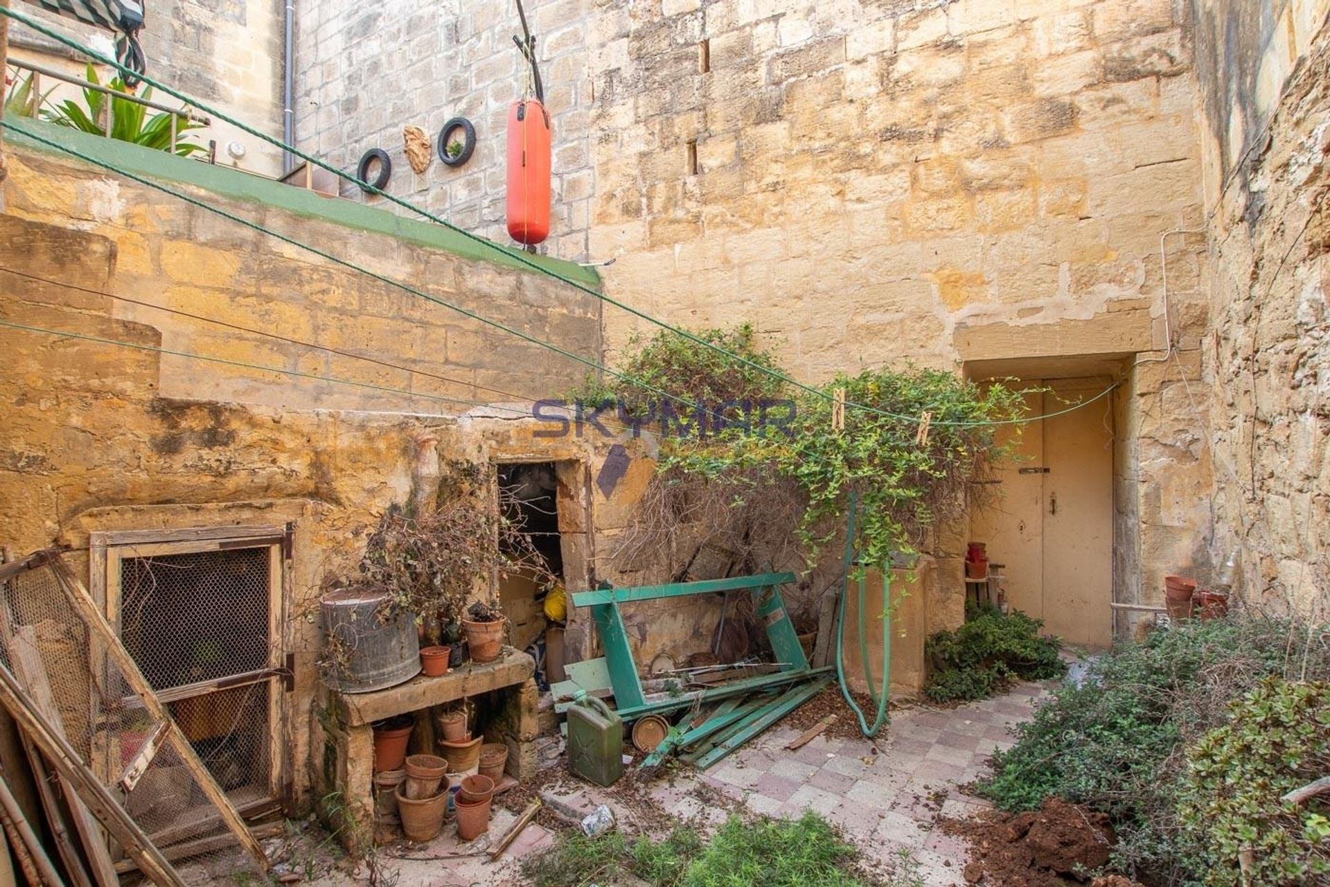 rumah dalam Ħaż-Żabbar,  10698773