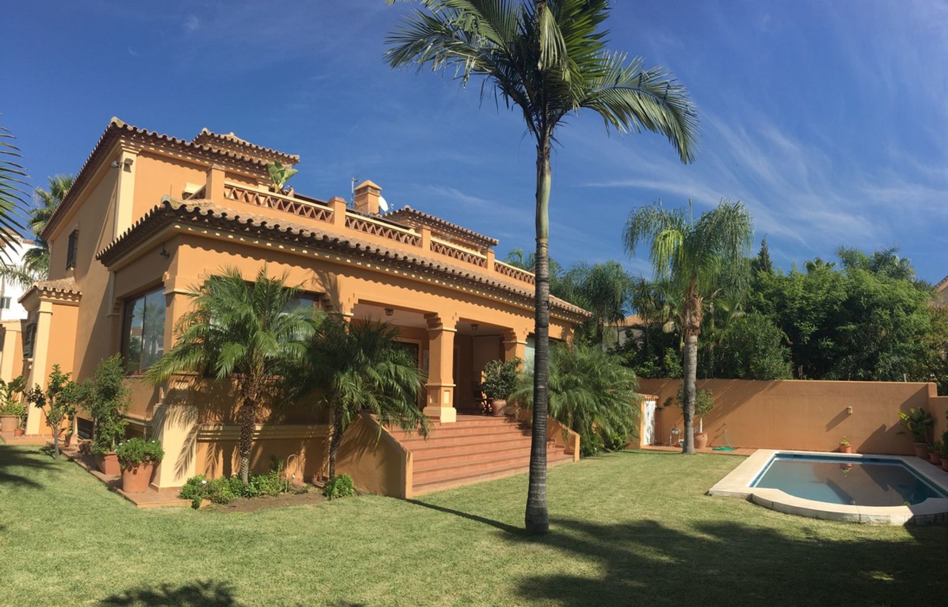 rumah dalam San Pedro de Alcantara, Andalusia 10699426