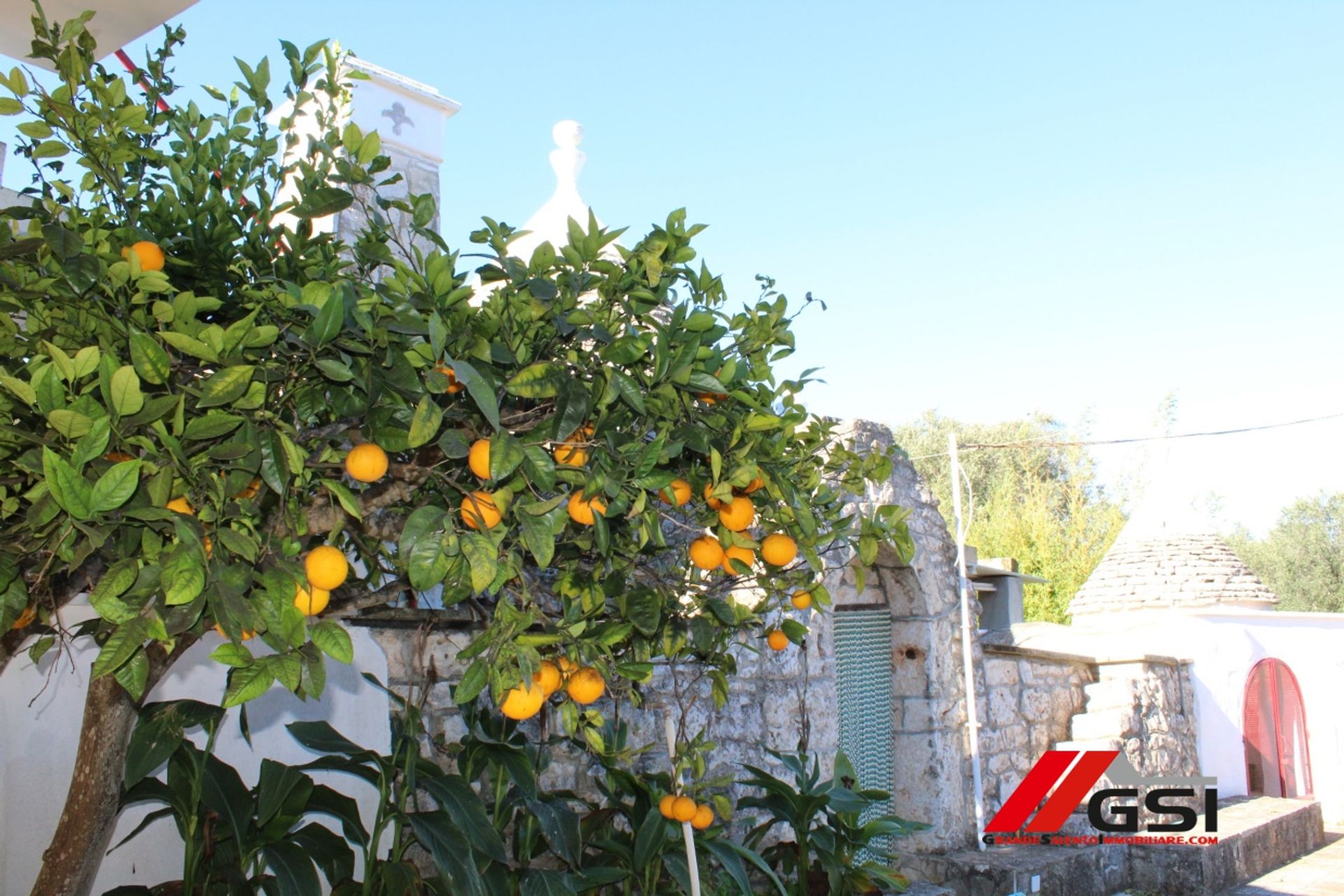 House in San Michele Salentino, Apulia 10699801