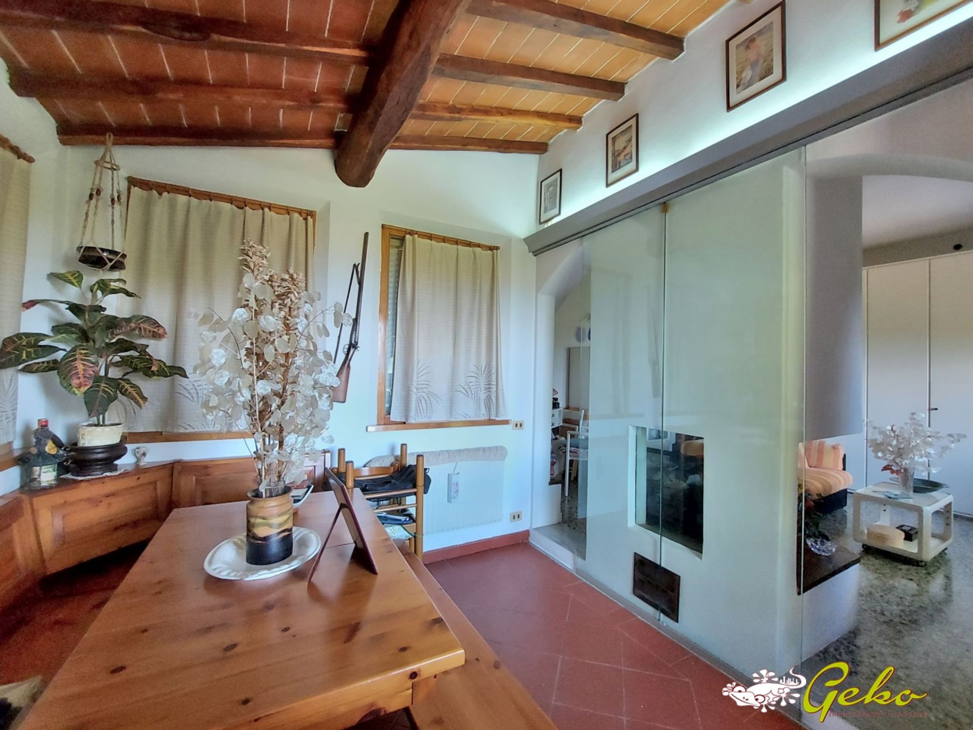 Condominium dans San Gimignano, Toscane 10699848