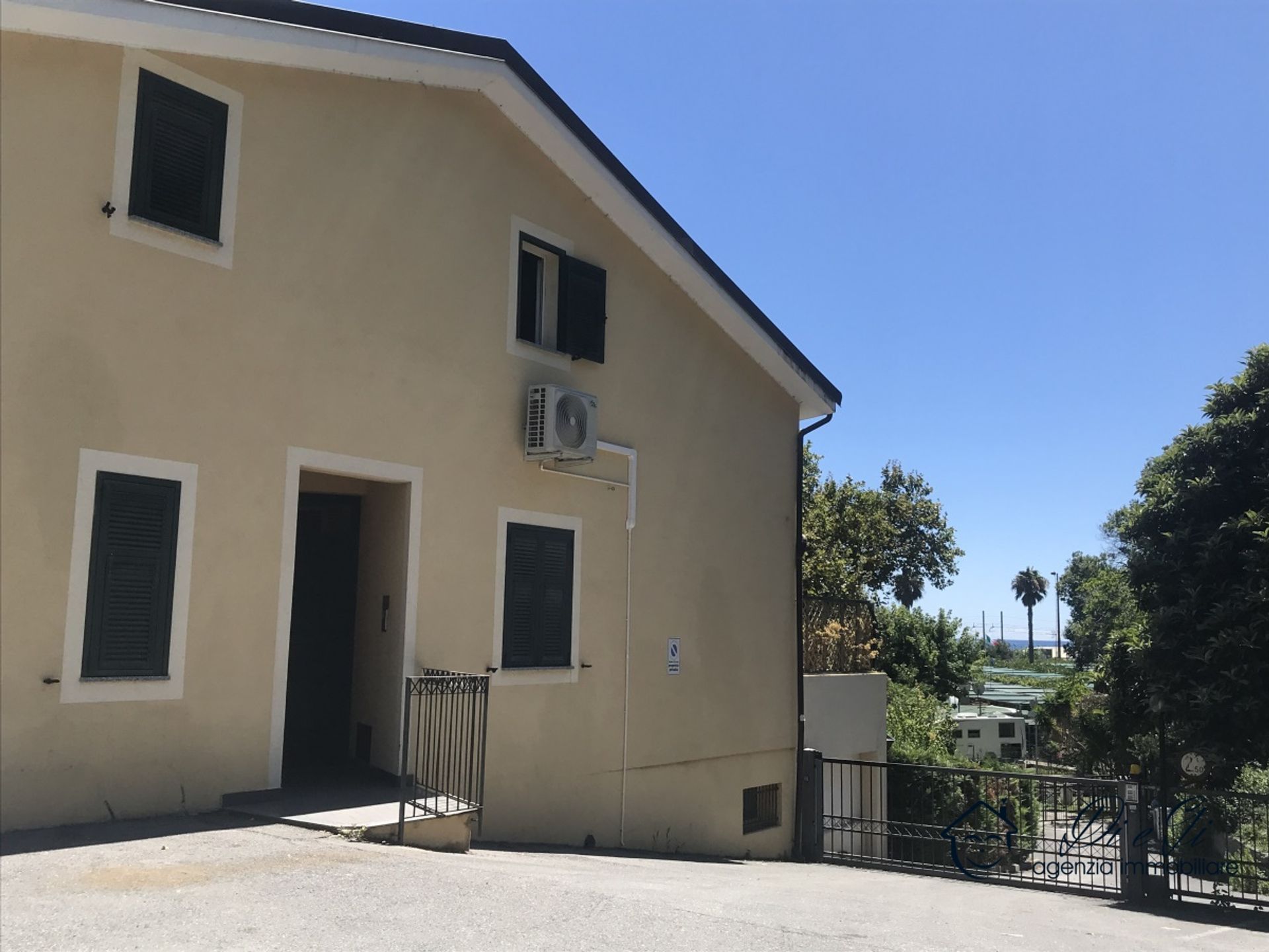 Condominium in Albenga, Liguria 10699850