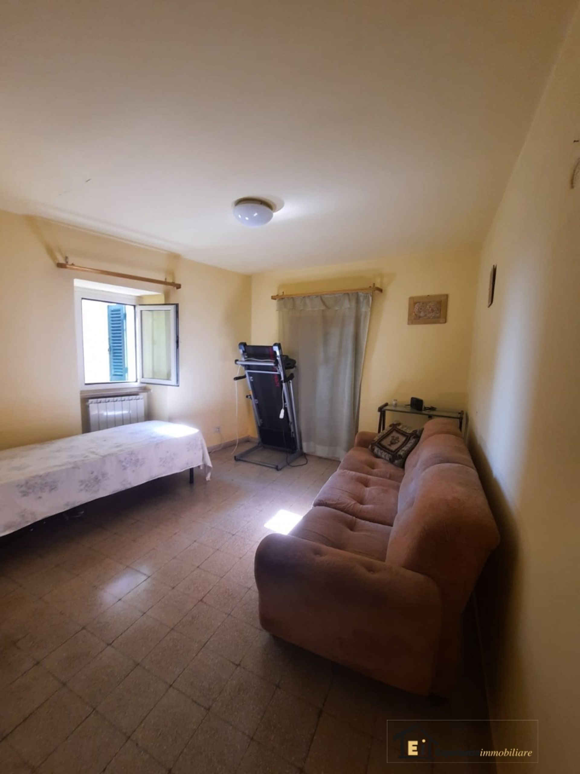 Condominium in Casperia, Lazio 10699867