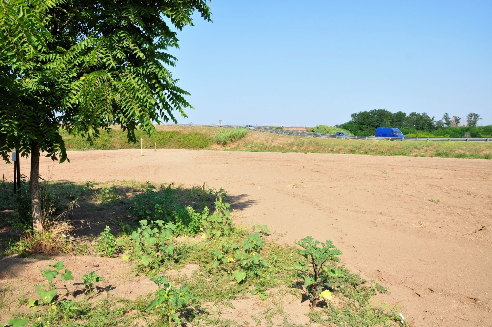 Terre dans Giugliano en Campanie, Campanie 10699892